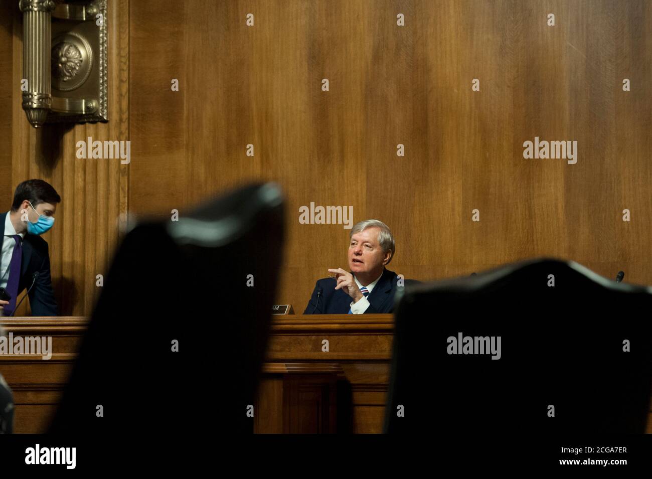 Washington, Stati Uniti d'America. 09 settembre 2020. Il senatore degli Stati Uniti Lindsey Graham (Repubblicano della Carolina del Sud), Presidente del Comitato giudiziario del Senato degli Stati Uniti, sovrintende a un'audizione delle candidature presso il Dirksen Senate Office Building di Capitol Hill a Washington, DC., mercoledì 9 settembre 2020. Credit: Rod Lamkey/CNP | Usage worldwide Credit: dpa/Alamy Live News Foto Stock