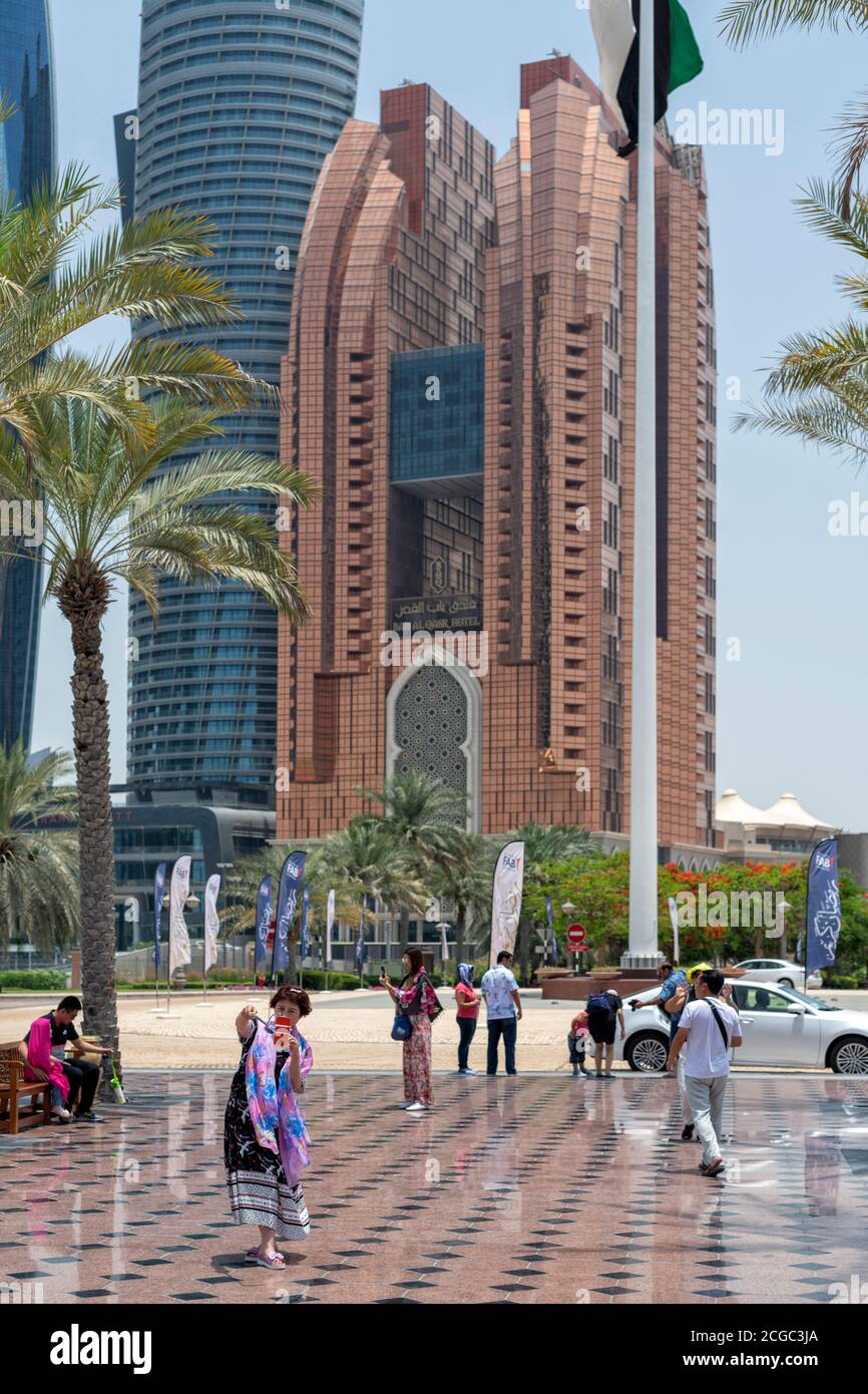 Bab al-Qasr Hotel, Abu Dhabi. L'hotel è stato completato nel 2015. Foto Stock