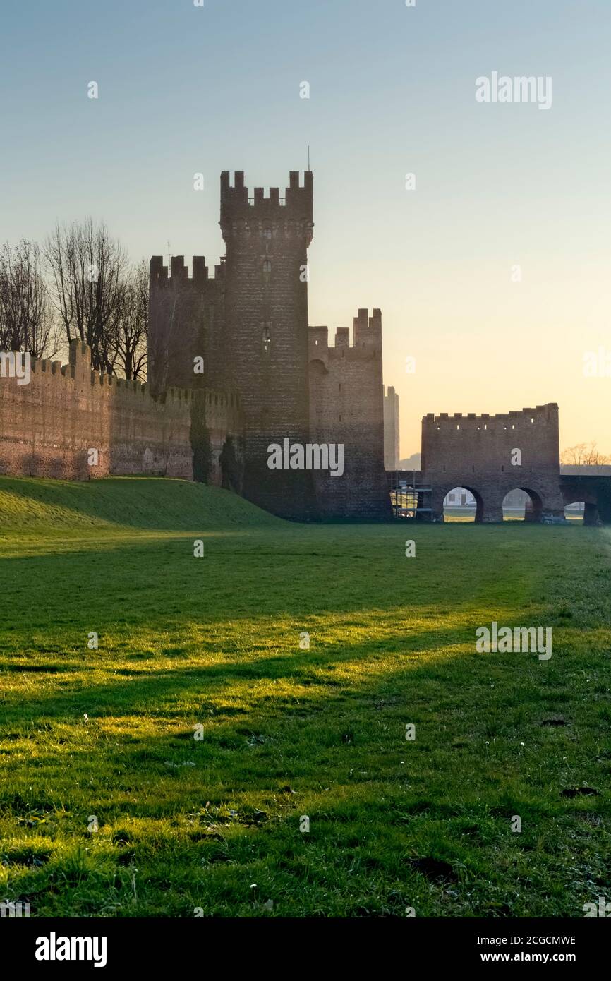 Rocca degli alberi a Montagnana: Fortezza medievale costruita dalla dinastia dei Carraresi. Provincia di Padova, Veneto, Italia, Europa. Foto Stock