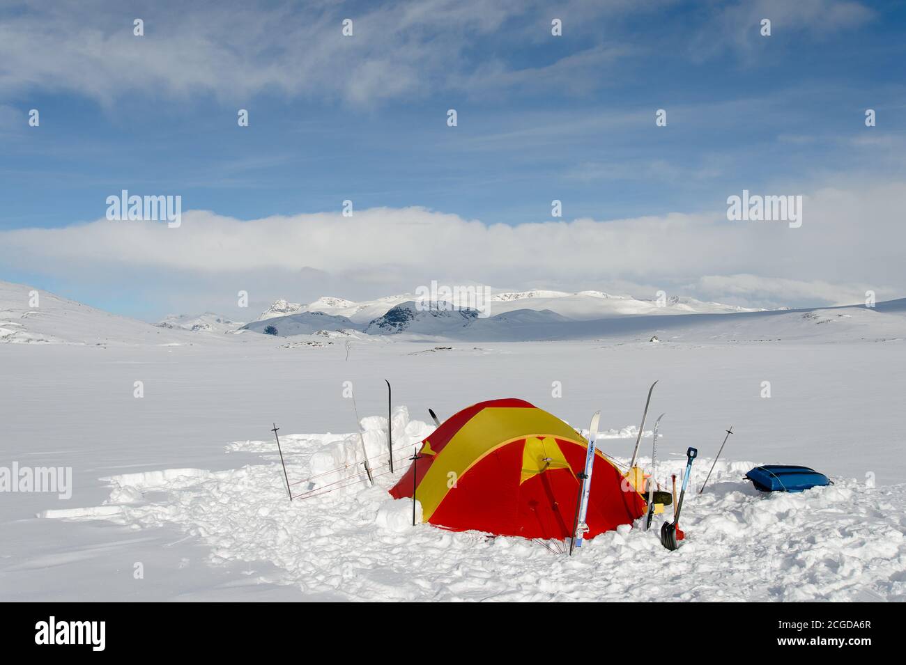 Campo invernale sulle montagne norvegesi di Jotunheimen Foto Stock