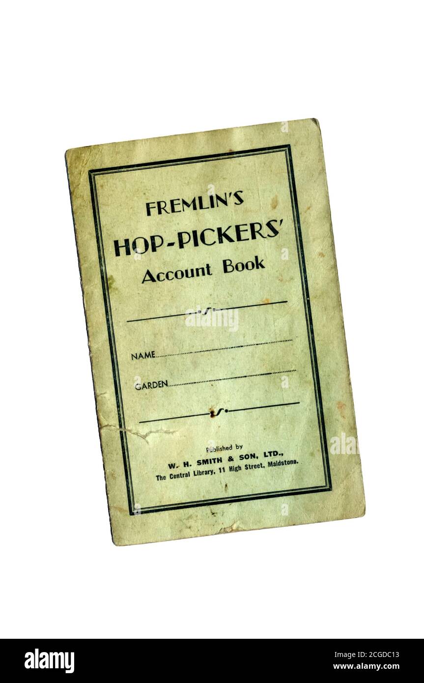 Fremlin Hop-Pickers del libretto di conto a partire dagli anni cinquanta. Usato per tenere un registro della quantità di luppolo raccolti e il denaro che deve essere pagato. Foto Stock
