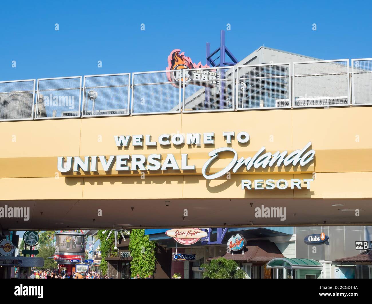 Cartello che accoglie i visitatori dell'Universal Orlando Resort Foto Stock