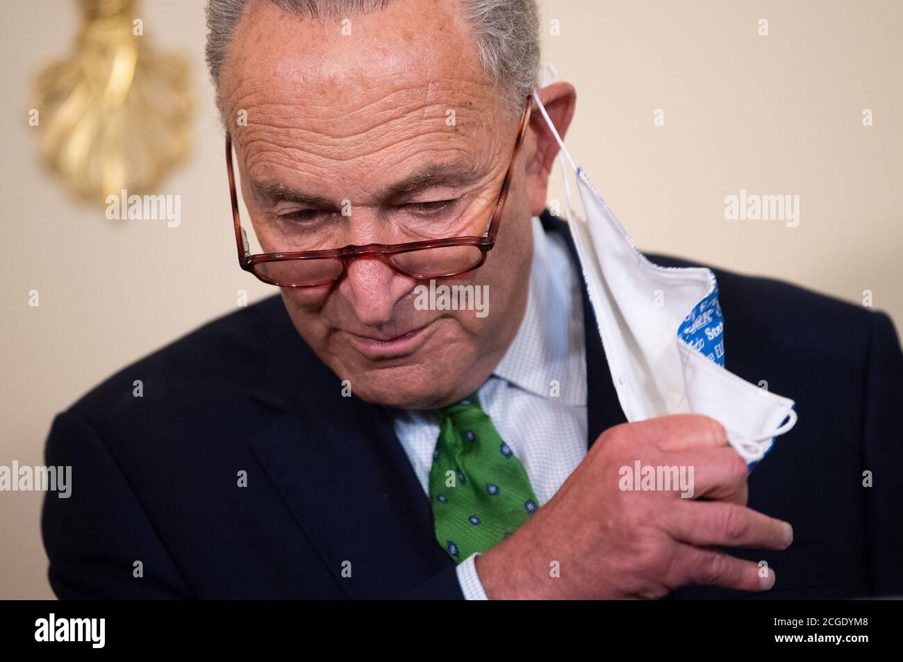 Washington, Stati Uniti. 10 settembre 2020. Il leader della minoranza del Senato Charles Schumer, D-NY, parla della creazione di posti di lavoro verdi e della PROSPERA agenda, su Capitol Hill a Washington, DC giovedì 10 settembre 2020. L’agenda PROSPERA è un piano di ripresa per rimettere milioni di persone al lavoro, costruendo un’economia che dà priorità al clima, alla razza e alla giustizia economica. Foto di Kevin Dietsch/UPI Credit: UPI/Alamy Live News Foto Stock