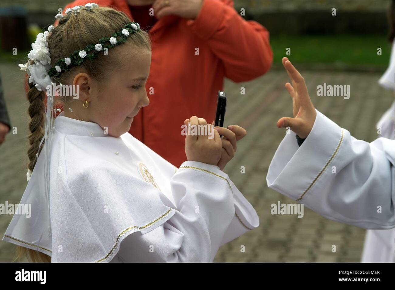 Poland Polen la ragazza fotografata da un telefono cellulare. Das Mädchen von einem pratico fotografiert. La Niña fotografiada por un teléfono Móvil. 用手機拍的那個女孩。 Foto Stock