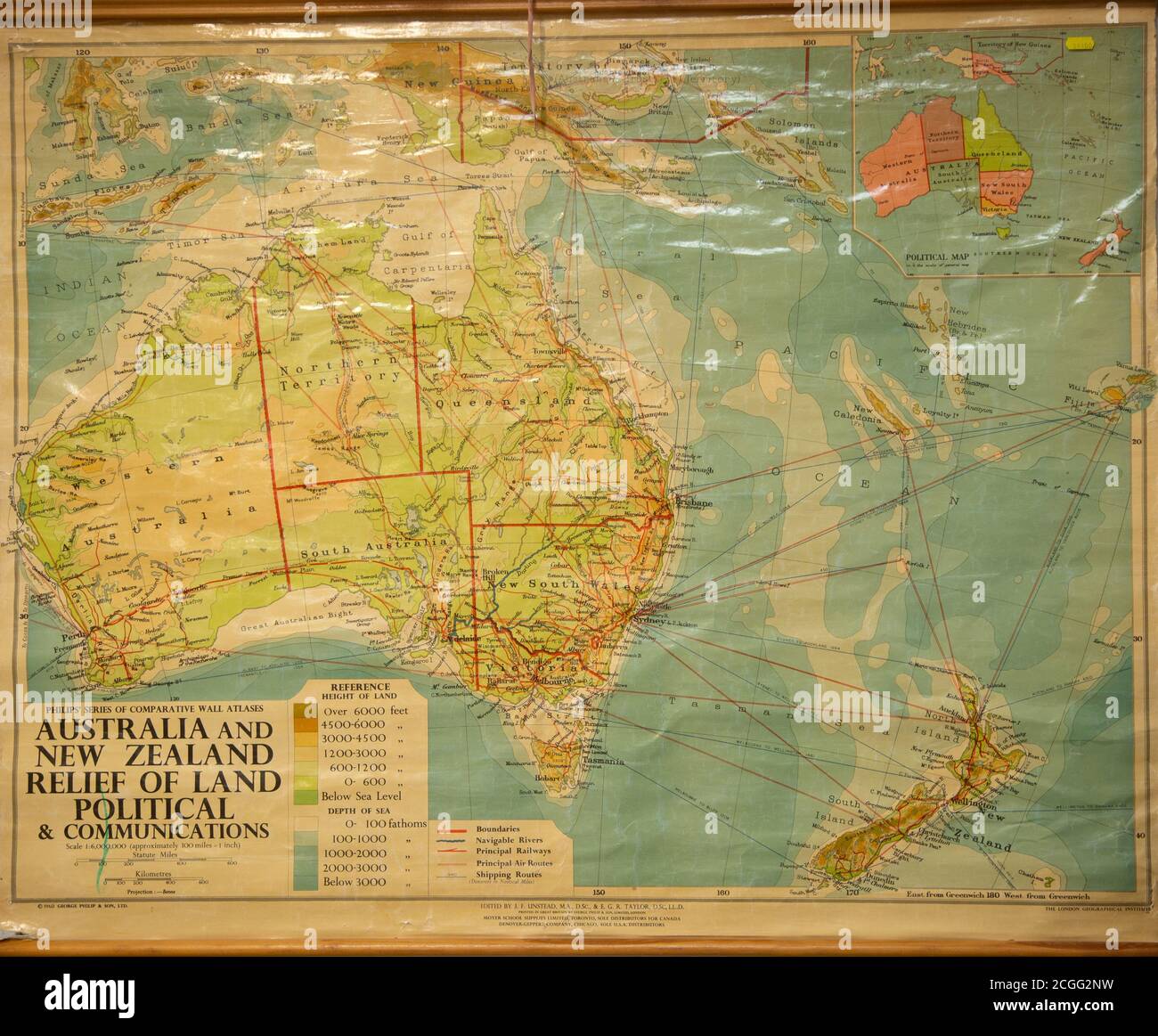 Vecchia scuola vintage scuola classe muro mappa delle isole Australia, Nuova Zelanda e Oceano Pacifico Foto Stock