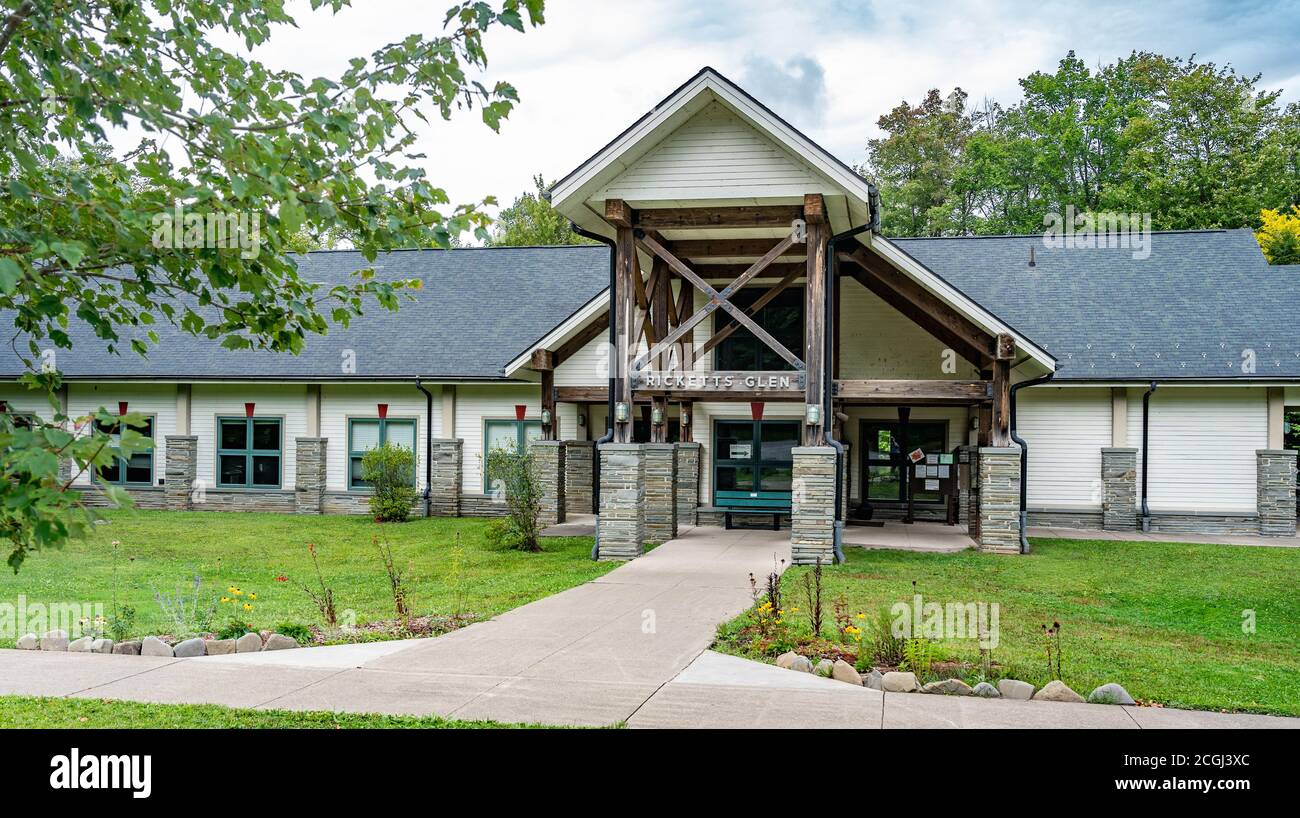 Benton, Pennsylvania - 3 settembre 2020: Centro visitatori del Ricketts Glen Pennsylvania state Park Foto Stock