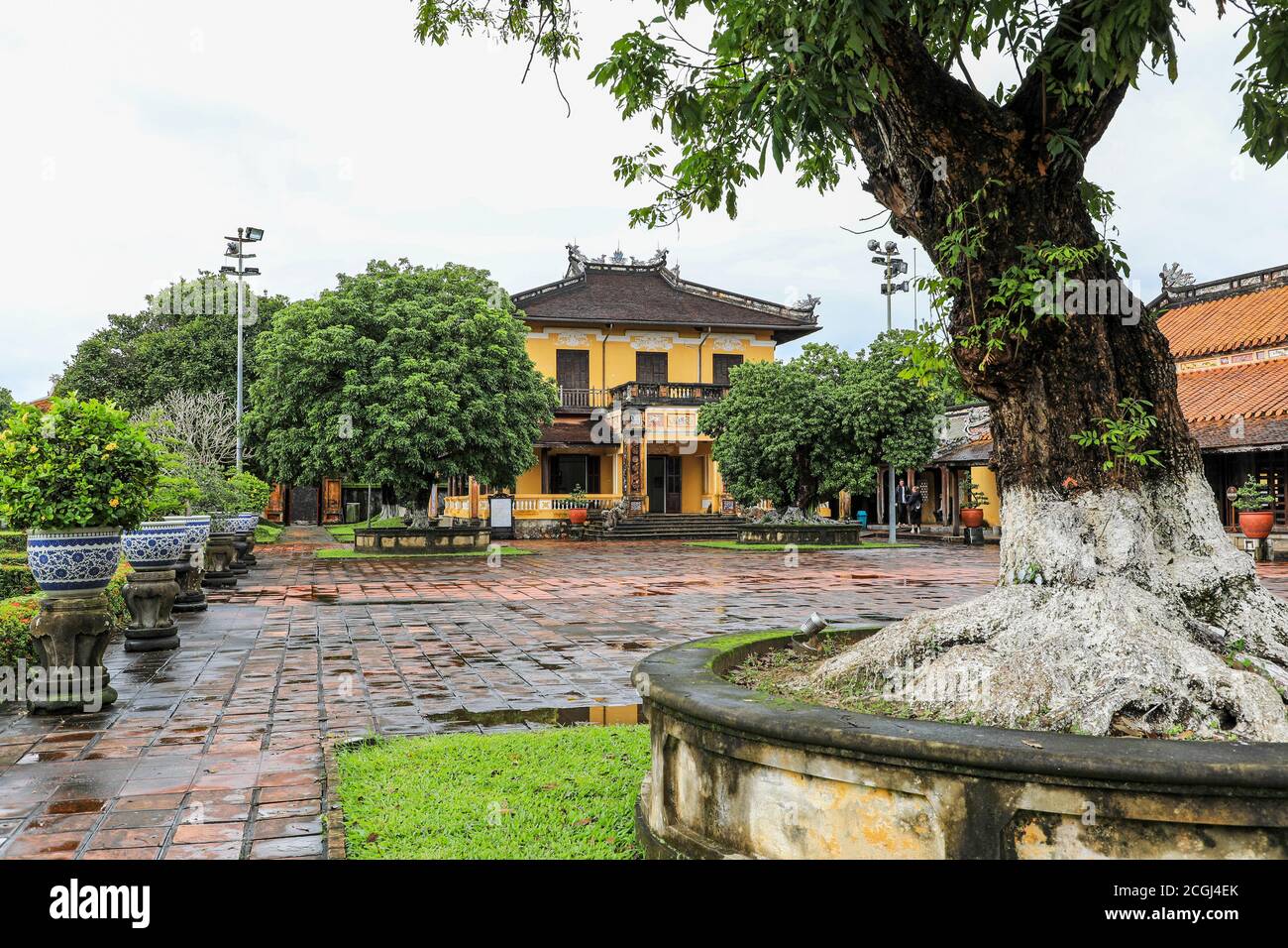 La città imperiale è un recinto murato all'interno della cittadella della città di Huế, Vietnam, Sud-est asiatico, Asia Foto Stock