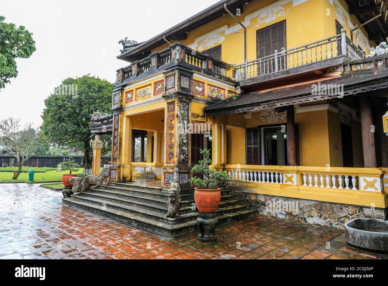 La città imperiale è un recinto murato all'interno della cittadella della città di Huế, Vietnam, Sud-est asiatico, Asia Foto Stock