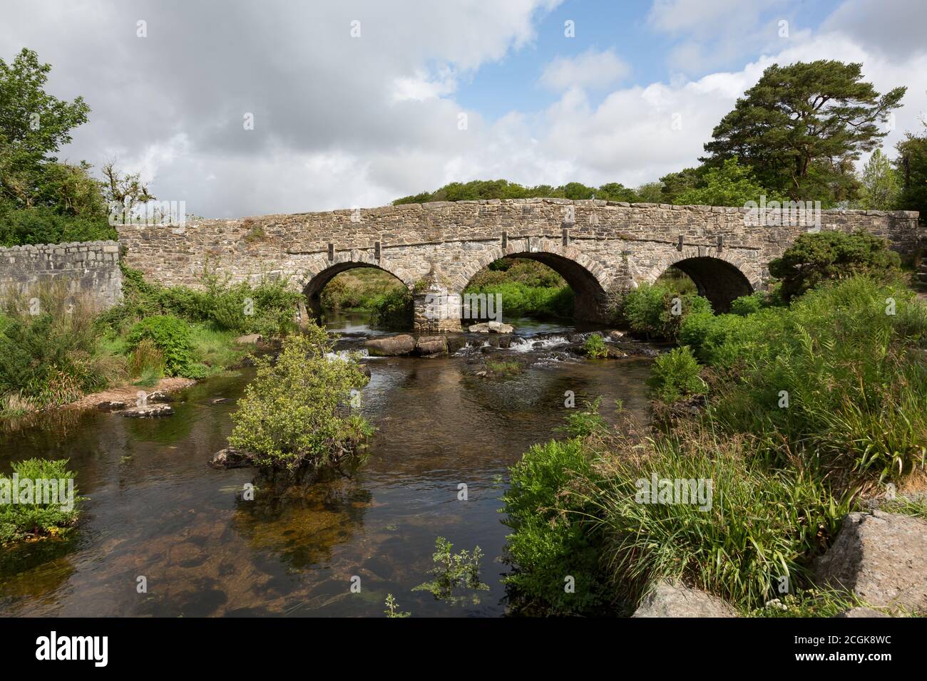 Ponte stradale Postbridge a Dartmoor, Devon, Regno Unito Foto Stock