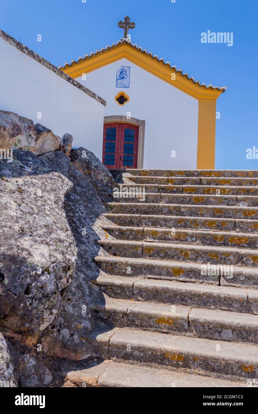 Ermida da Nossa Senhora da Penha a Serra de Sao Mamede montagna a Castelo de vide, Portogallo Foto Stock