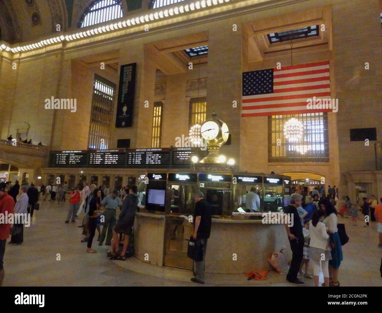 Banco informazioni e orologio del Grand Central Terminal, New York City, Stati Uniti Foto Stock