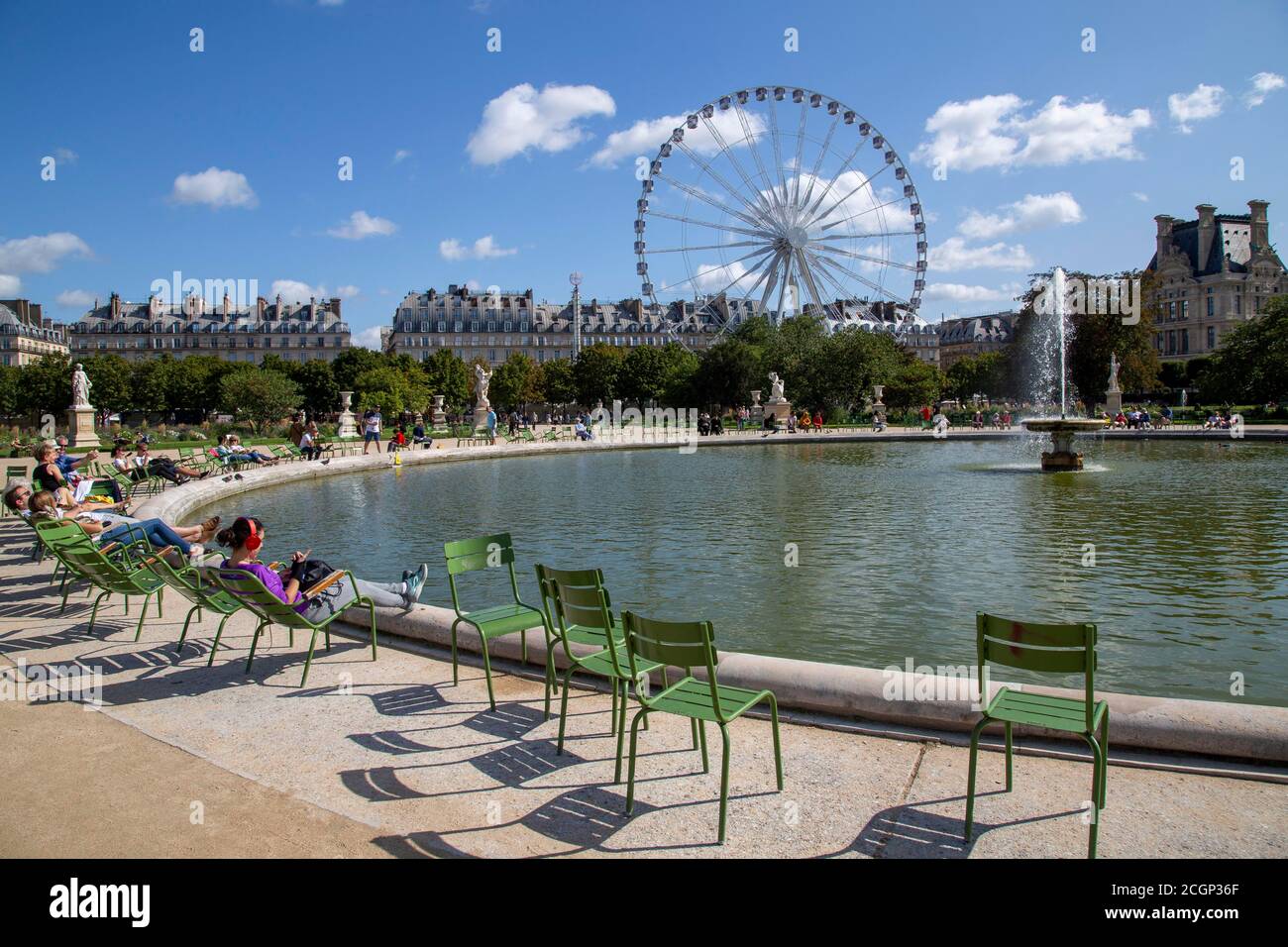 Grand Bassin Rond, Jardin des Tuileries, Parigi, Francia Foto Stock