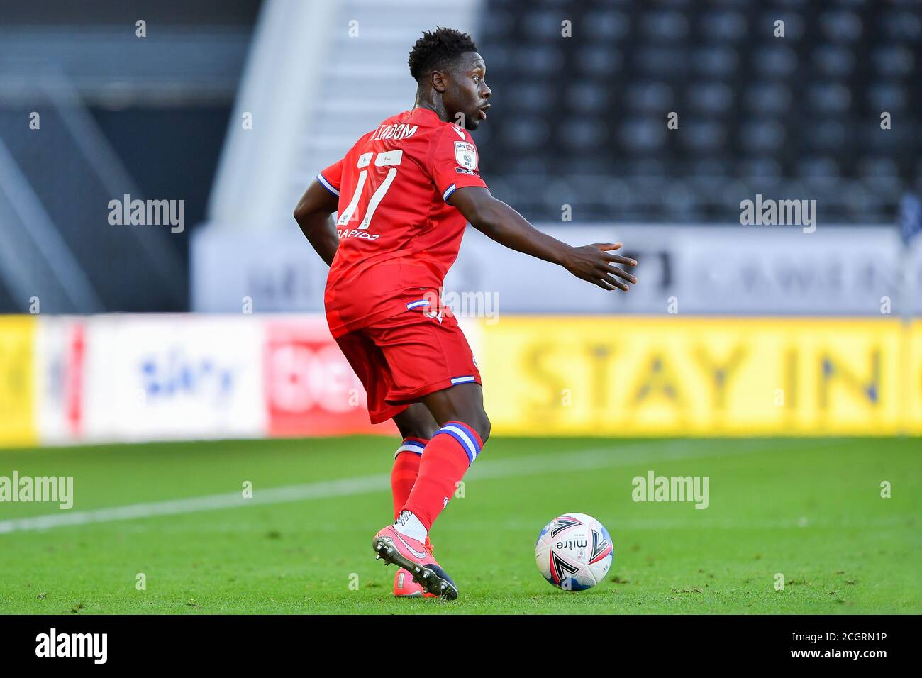 DERBY, INGHILTERRA. 12 SETTEMBRE 2020. Andy Yiadom di Reading durante la partita del campionato Sky Bet tra Derby County e Reading al Pride Park, Derby. (Credit: Jon Hobley | MI News) Credit: MI News & Sport /Alamy Live News Foto Stock