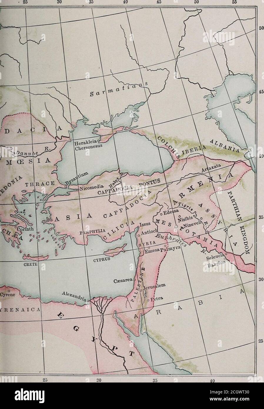 . Una storia di Roma . OME/Pideaa. Capuat. ^^Uo1* V^ ^ RTifiJ i a lNvuiDl ^ ■4 =Cartag4SIOILY Qj /&gt;M Siracusa o &lt;* 25 L'IMPERO ROMANO IN MASSIMA MISURA (sotto Traiano, A. D. 98-117) 0 ipo -:no 30Q 400 boo ego ^0 10 15. §138] 127 province DI ADRIANO, che portavano gli antichi nomi di Armenia, Mesopotamia e Assiria. Un'altra provincia che egli creò in queste remote era conosciuta come Arabia Petrsea,1 che comprendeva la terra antica della Bibbia di Edom con la sua celebre capitale Petra. A Traiano appartiene la distinzione di aver esteso le ariete legate dell'Impero al poino più lontano Foto Stock