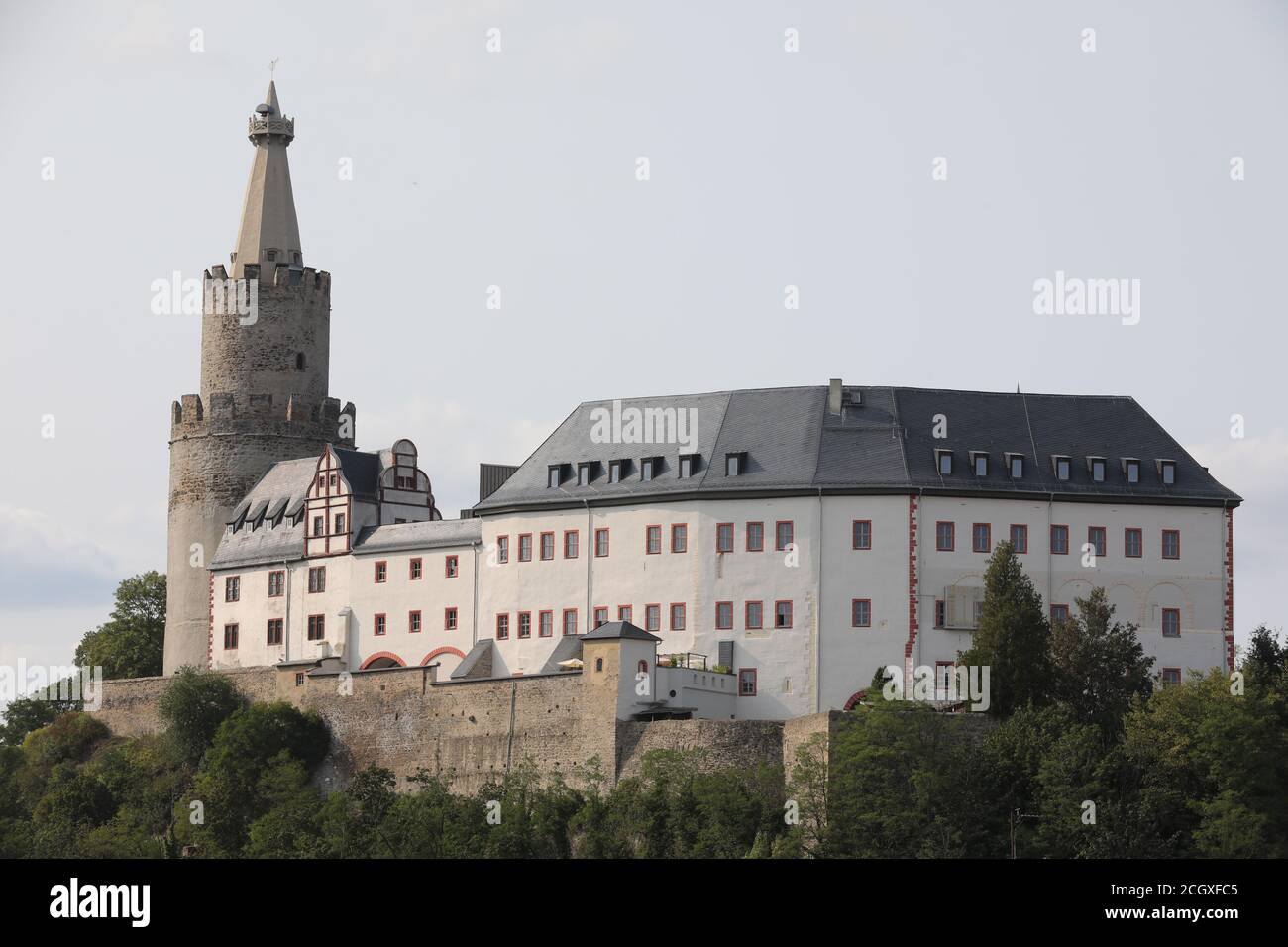 Weida, Germania. 12 settembre 2020. Il Castello di Pasqua. 'La Fondazione tedesca per la protezione dei monumenti' ha scelto il motto nazionale per il giorno: 'Probabilità Denkmal: Ricordare. Conserva. Ripensare." rilasciato. Il Day of the Open Monument è organizzato sia virtualmente che sul posto. Credit: Bodo Schackow/dpa-Zentralbild/dpa/Alamy Live News Foto Stock