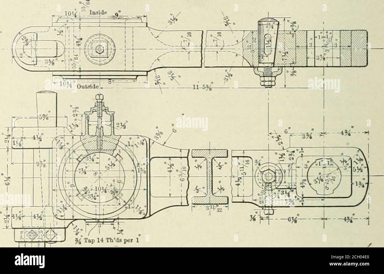. Anics Association, e possibilmente i club di terailway, tenderebbero a renderla ufficiale pure. Le termnevi che strisciano dentro sono abbastanza buone come localismi, ma non si rivelano soddisfacenti per uso generale. F. M. Whyte, New York. Ingegnere meccanico. N. T. C. & H. R. R. R. IL DISEGNO DELLE TESTE DI BIELLA. LA PRATICA USUALE, A. Il blocchetto ad U è posto dietro al reggitascon la sua porzione piatta appoggiata contro quest'ultimo. I proiettili dell'asta prendono un nasello semicircolare che è filettato per dado fora sulla sua estremità inferiore per tenerlo saldamente. La chiave passa tra Foto Stock