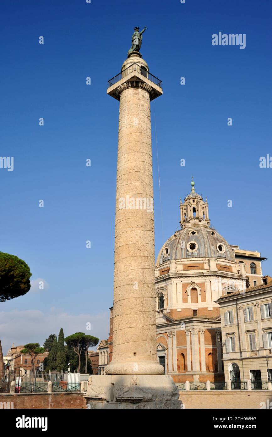 Italia, Roma, colonna di Traiano Foto Stock