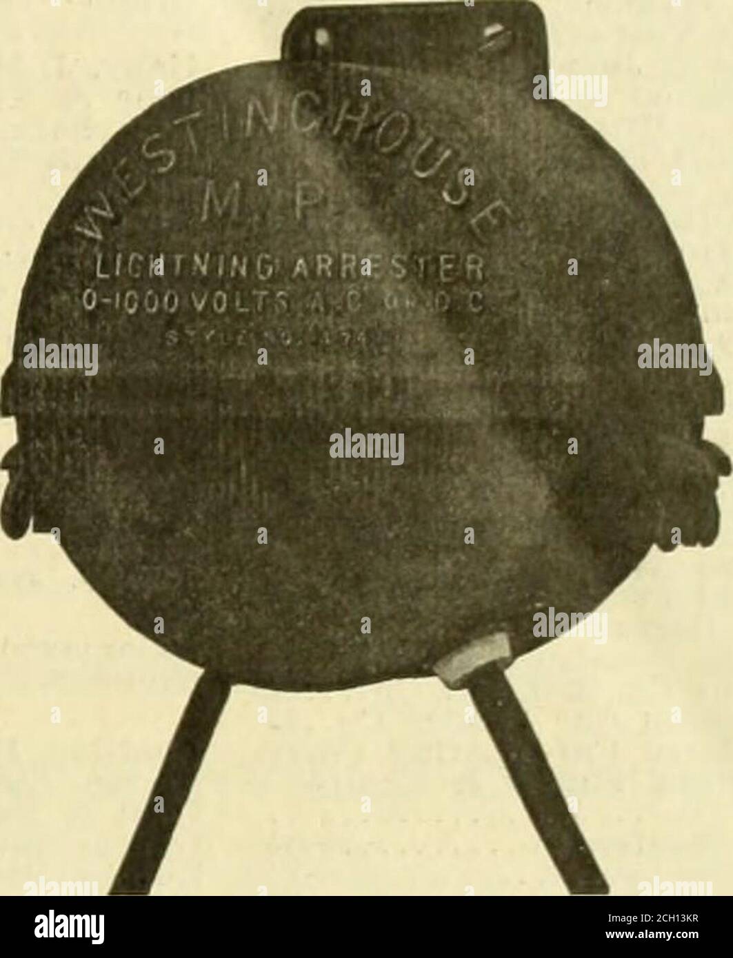 . Rassegna delle ferrovie elettriche . 14 marzo 1908. RASSEGNA FERROVIARIA ELETTRICA Westinstrhouse dispositivo di protezione pericolo di incendio può essere praticamente eliminato da cura e vigilanza, Ma l'apparecchio di protezione Westinghouse è essenziale per assicurare il vostro apparecchio contro i danni da scariche statiche pesanti o leggere il nostro dispositivo di arresto MP è un tipo popolare Chiedi per i nostri Circular No. 1132 e 1146 Westinghouse Electric & Mfg. Co. DetroitKansas CityLos AngelesMinneapolisCanada: Canadian Westinghouse Co., Ltd., Hamilton, Ontario Messico: G. & O. Braniff & Co.. Città del Messico Atlanta Buffalo Baltimora Chicago Boston Cinc Foto Stock