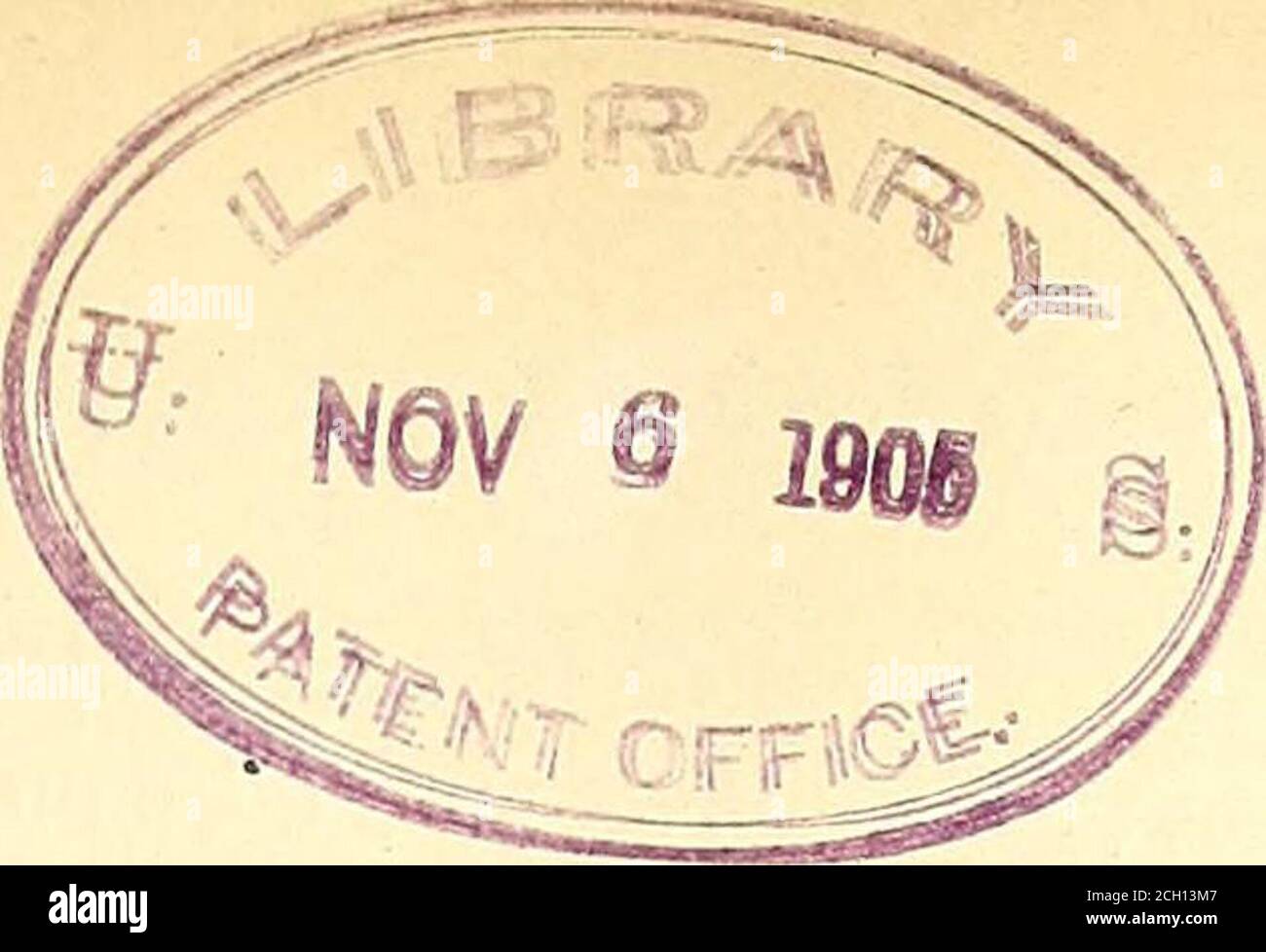. Il giornale ferroviario di strada . ., è entrato nella forza di ingegneria della Westinghouse Electric &Manufacturing Company. Per alcuni anni si è occupato di ininstallare impianti di illuminazione elettrica e di energia elettrica in varie parti del paese, principalmente nel sud e nell'ovest. Nel 1892 ha prestato servizio alla Brush Electric Company, di Cleveland.Ohio, responsabile dell'ingegneria e delle vendite presso il suo ufficio di Pittsburg. Dopo la chiusura di tale ufficio nel febbraio 1898, è stato collegato per alcuni mesi con la sede di Pittsburg della GeneralElectric Company. Nel settembre 1890 divenne assistente su-perintendente Foto Stock