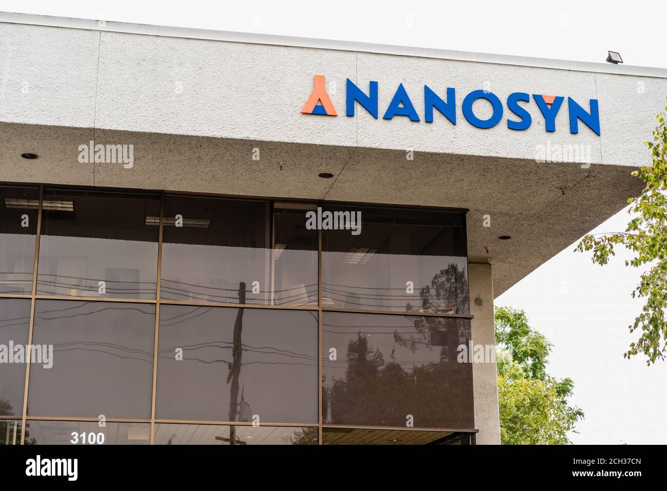 8 settembre 2020 Santa Clara / CA / USA - sede centrale Nanosyn nella Silicon Valley; Nanosyn Inc fornisce servizi di scoperta di droga e commercializza i suoi prodotti Foto Stock