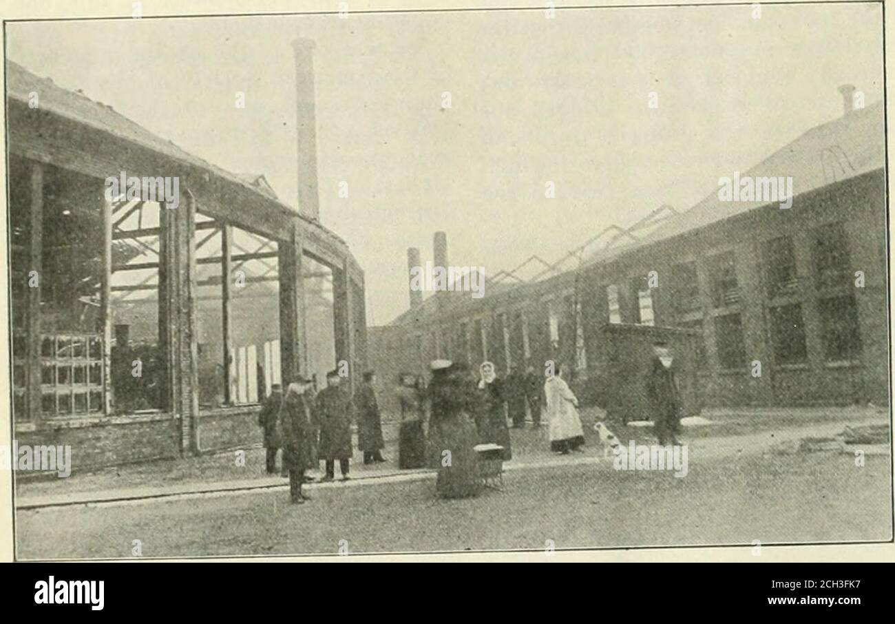 . Ingegneria ferroviaria e locomotiva: Un giornale pratico di forza motrice ferroviaria e materiale rotabile. Era un membro di vita dell'associazione.durante gli anni che ha servito come costruttore di automobile del mastercar ha progettato molti dei carswhich sono attualmente in uso sulla strada.come un progettista ed un uomo di disegno meccanico ha avuto pochi eguali. La E. H. Mumford Company, di Phil-adelfia, Pa, ha acquisito dall'acquirente tutti i diritti brevettuali, le macchine di stampaggio e le attrezzature di pH. Bonvillam e E.Roncerav negli Stati Uniti e hanno fuoco a Elkhart Shops.The lettori di Ferrovia e Locomo-tive Engineering si rammaricherà di lui Foto Stock