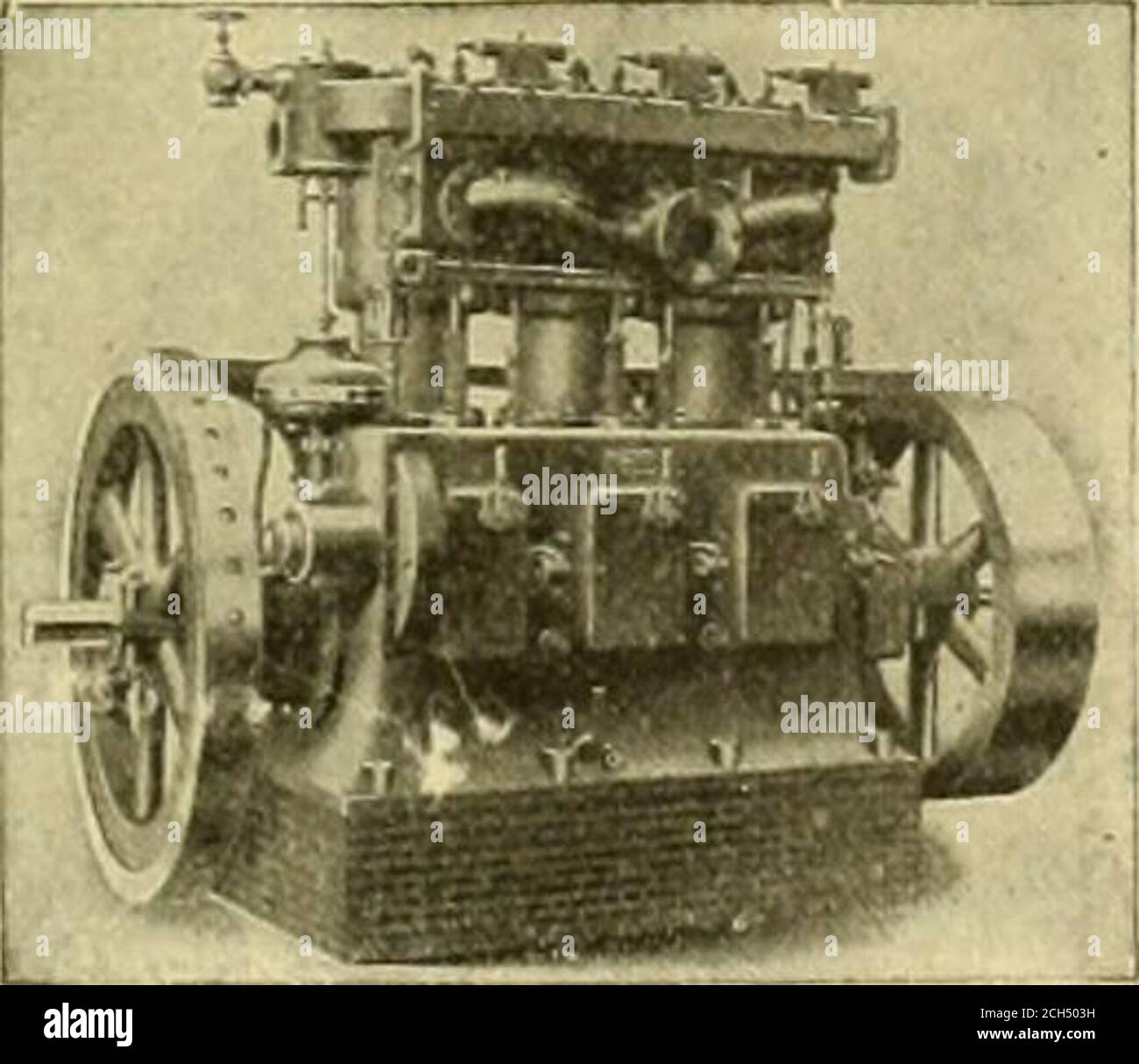 . Revisione delle ferrovie elettriche . per quanto riguarda il momento esatto in cui le macchine sono in funzionamento sincronizzato e possono essere in parallelo, se si utilizza un AutomaticSynchronizer Westinghouse. Elimina completamente l'elemento personale, effettua automaticamente, anche il tempo necessario per chiudere l'interruttore di accoppiamento. Il Libretto di istruzioni 5098 spiega come utilizzarlo. AtlantaBaltlmorBoston BuffaloChicagoCincinnati Cleveland Dallas Denver Canada: Canadian WestingOL DetroitKansas CityLos AngelesMinneapolisHamilton, Ontario New OrleansNew YorkPhiladelphia Pittsburg San Francisco St. Louis se Foto Stock