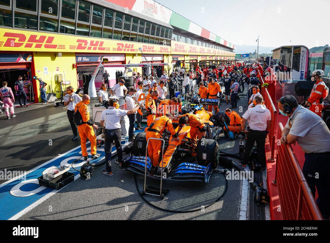 04 NORRIS Lando (gbr), McLaren Renault F1 MCL35, in pitlane durante la seconda bandiera rossa, drapeau rouge durante la Formula 1 Pirelli Gran Premio del Foto Stock