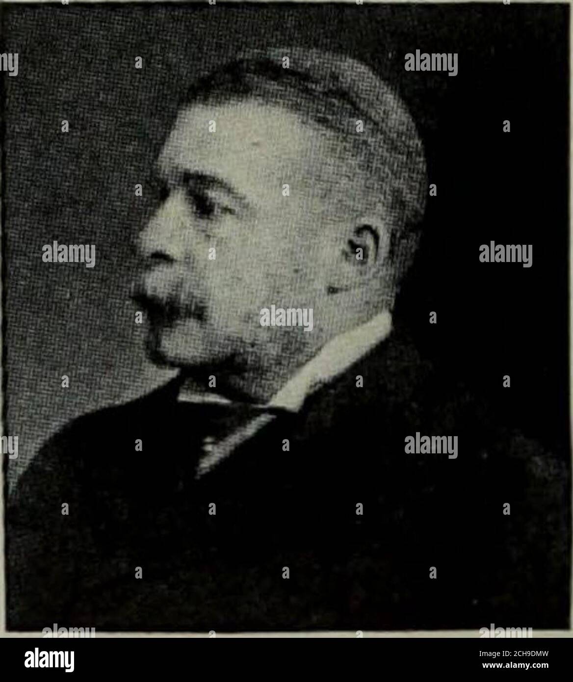 . Il libro di Victrola dell'opera : storie di centoventi opere con settecento illustrazioni e descrizioni di dodici dischi d'opera vincitori . SULLIVAN Foto Stock