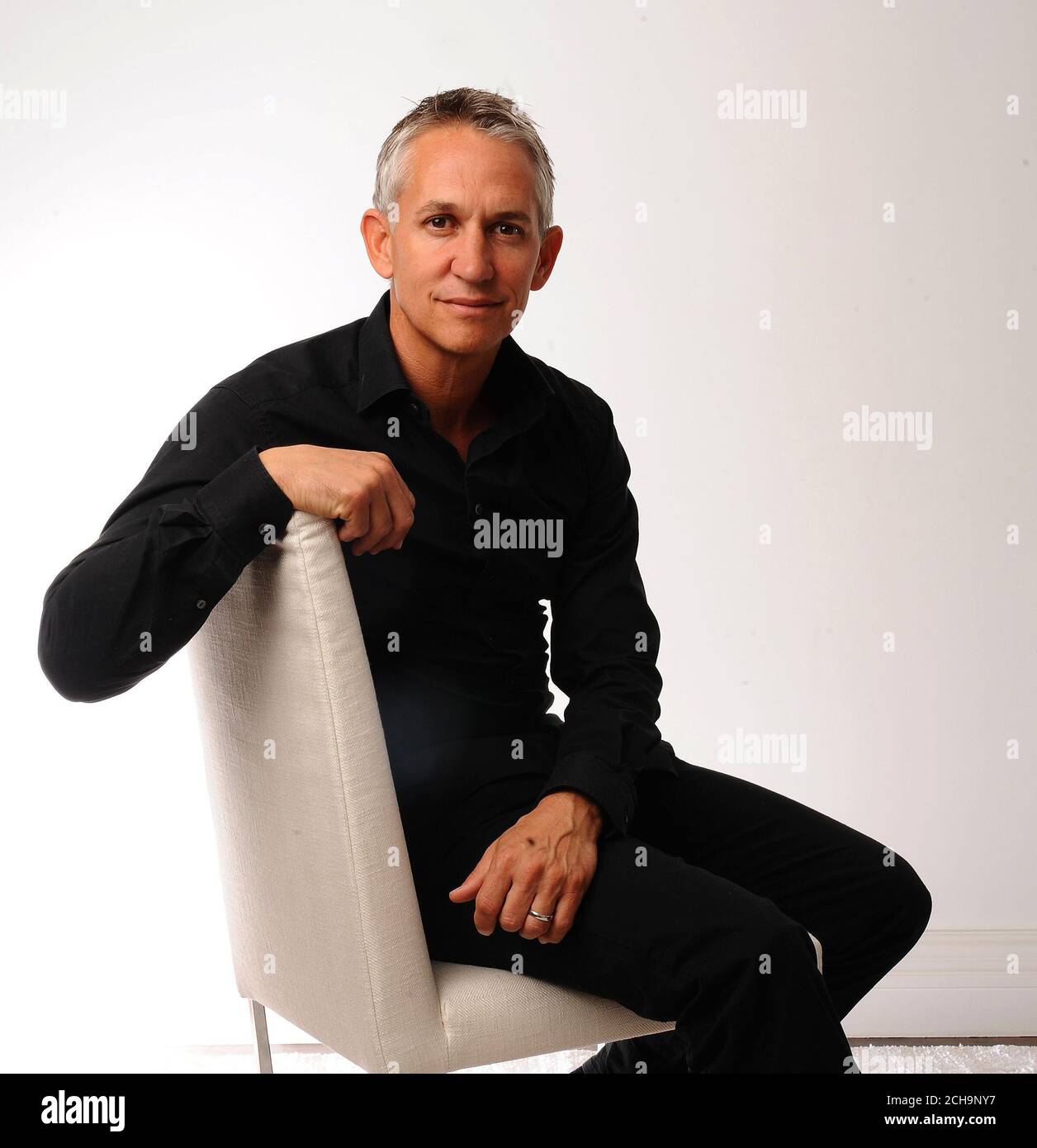 Gary Lineker. Inghilterra calciatore e BBC Presenter. Gary Lineker - 11 Set 2009 PICTURE CREDIT : MARK PAIN / ALAMY STOCK IMAGE Foto Stock Gary Lineker. Inghilterra calciatore e BBC Presenter. Gary Lineker - 11 Set 2009 PICTURE CREDIT : MARK PAIN / ALAMY STOCK IMAGE Foto Stock