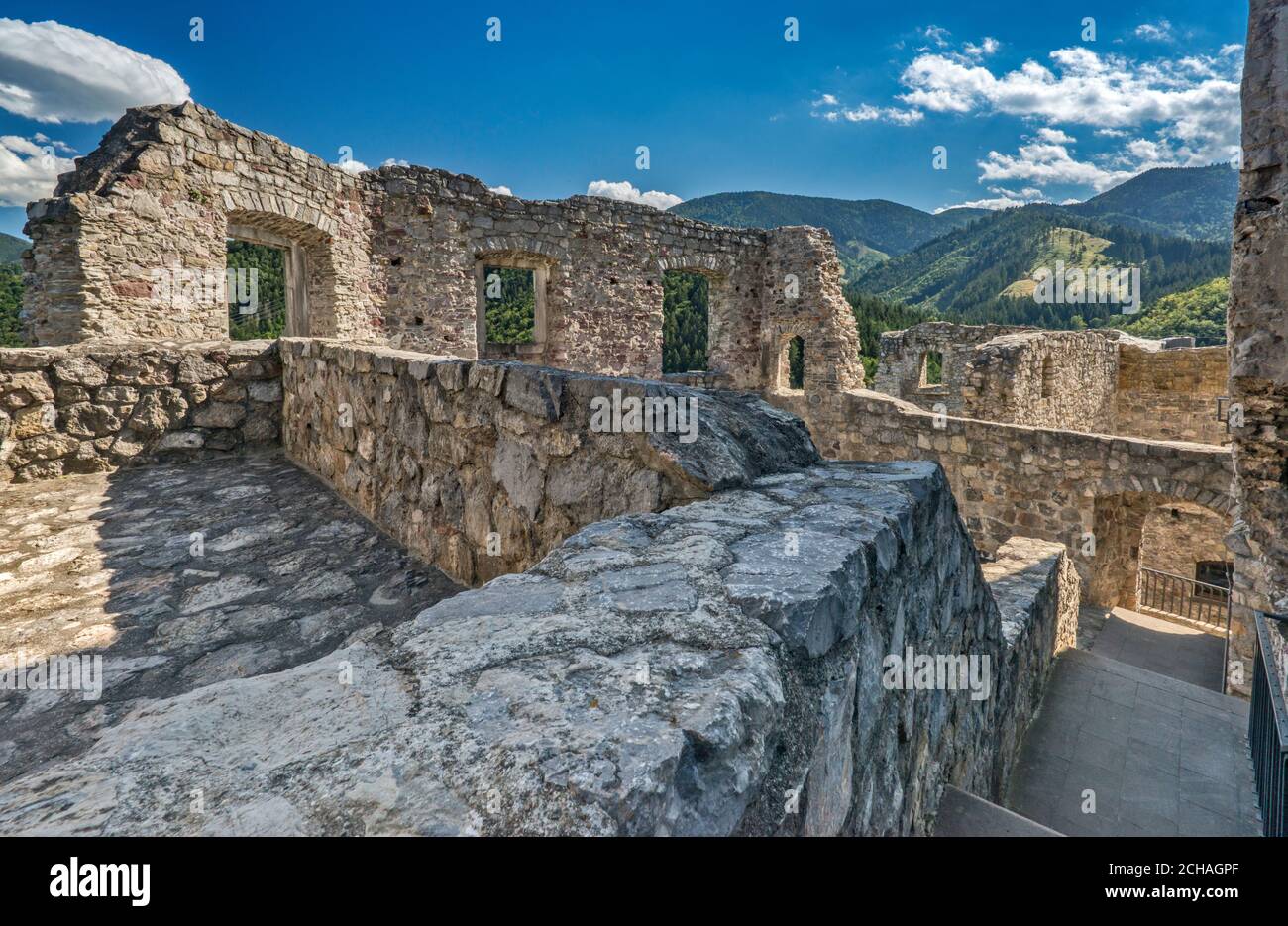 Rovine del Castello di Strecno, Regione Zilina, Slovacchia Foto Stock