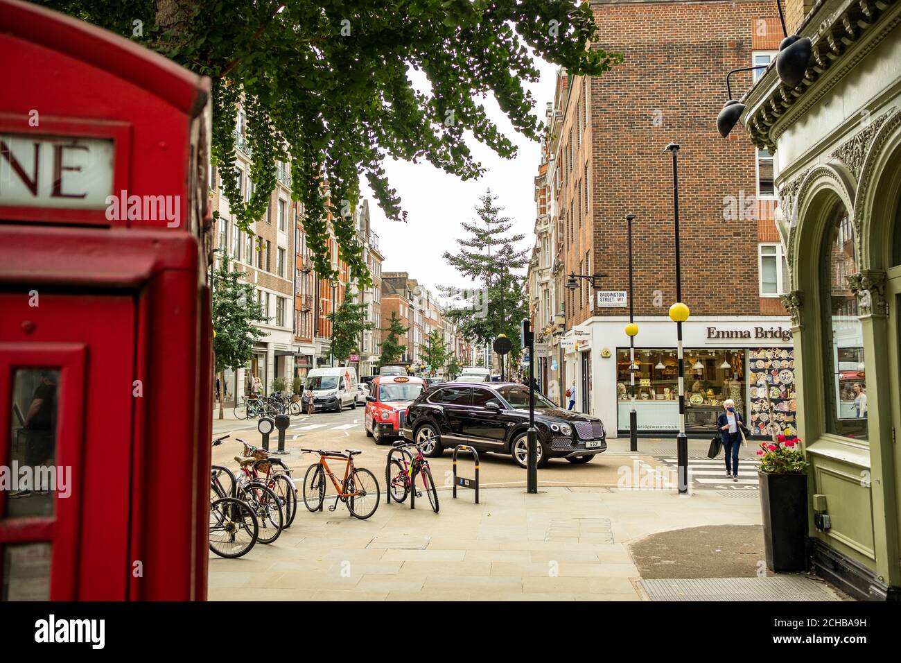Londra - Settembre 2020: Marylebone High Street / Marylebone Village. Un'attraente area di negozi di alta classe e indipendenti in un'area esclusiva. Foto Stock