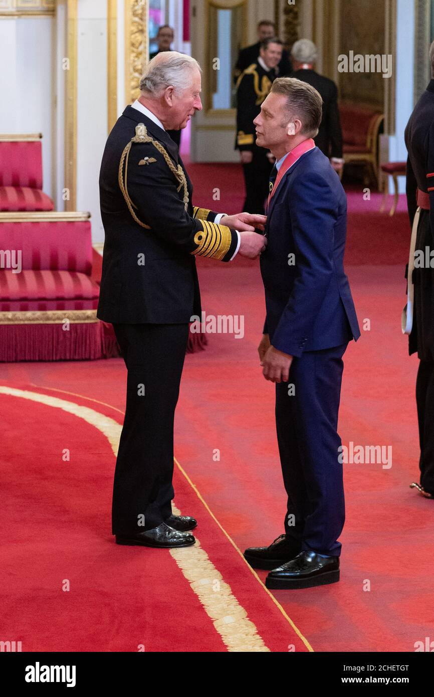 Il sig. Christopher Packham di Southampton è fatto un CBE (Comandante dell'Ordine dell'Impero britannico) dal principe del Galles a Buckingham Palace. PREMERE ASSOCIAZIONE foto. Data immagine: Giovedì 16 maggio 2019. Vedere la storia di PA INVESTITURA REALE. Il credito fotografico dovrebbe essere: Dominic Lipinski/PA Wire Foto Stock