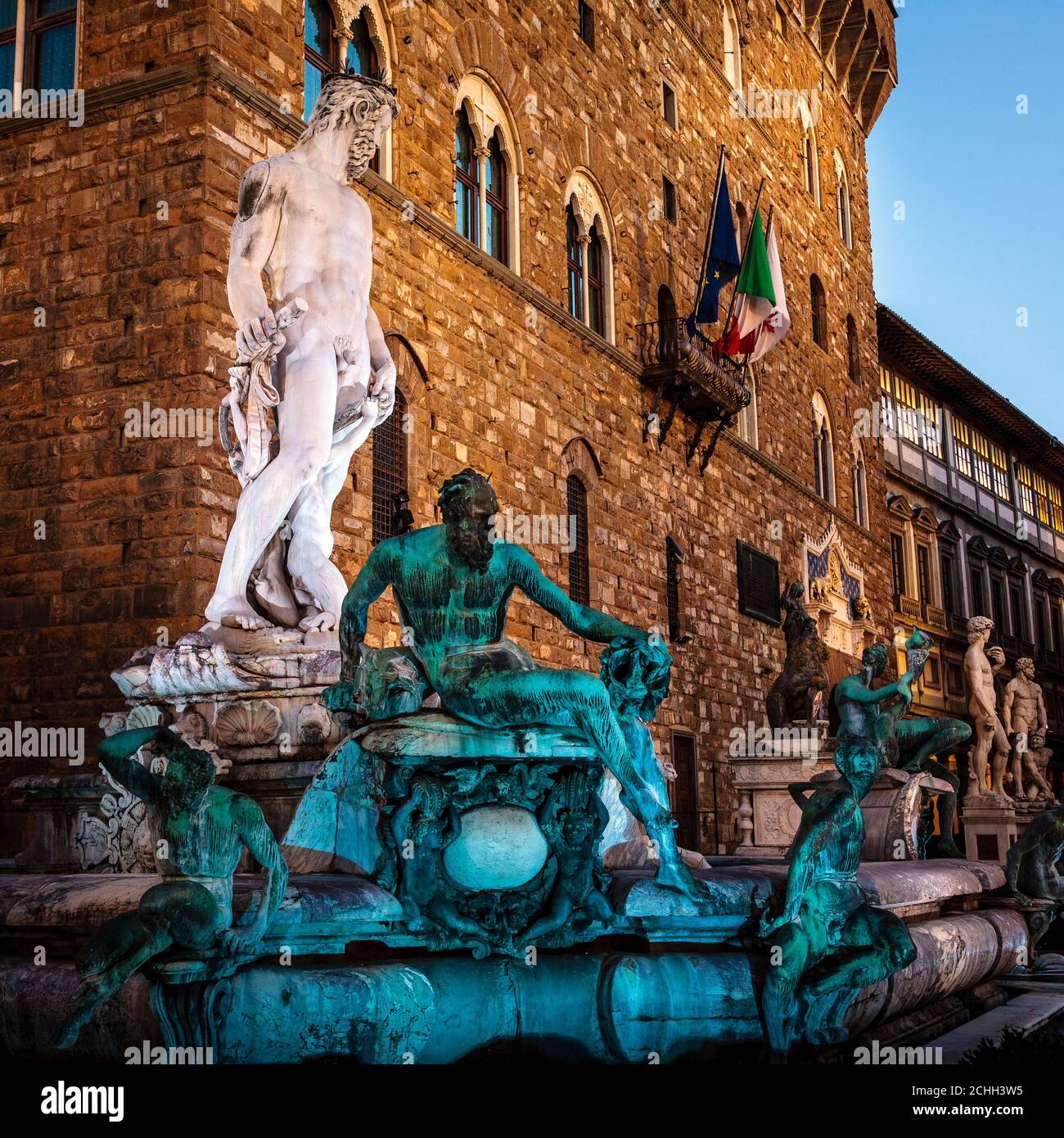 Vista della Fontana del Nettuno a Firenze, di notte Foto Stock