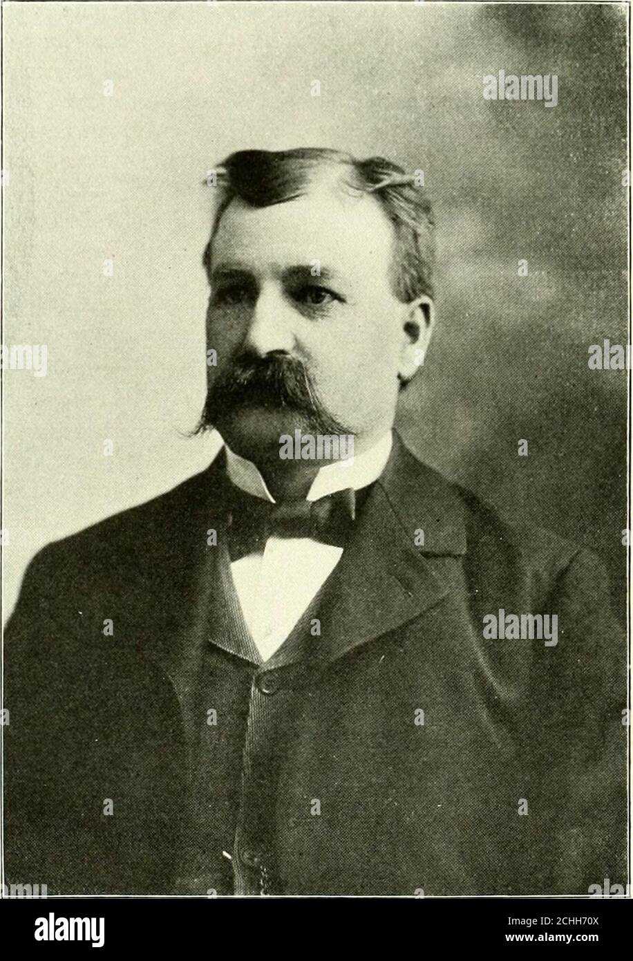 . La storia di Unione quotidiana di Atlantic City e County, New Jersey : contenente schizzi del passato e del presente di Atlantic City e County . Nel 1853 DaCosta e Richards furono conferiti il pieno potere di chiudere il tratto per traghetti e proprietà al molo di Xine Street. Il 31 gennaio 1853, il comitato ha riferito di aver acquistato 168 acri di Mark-Reed a dieci dollari per acro su Absecon Beach. :Iarch 10, 1853, vendita di terreno a Wm. Xeligh, ad un indre.l dnllars per acro, confermato, a condizione che dà sicurezza che un'ala degli Stati i nited Hotelon la proprietà sia completata da luglio ist, foll(.)wing. Foto Stock