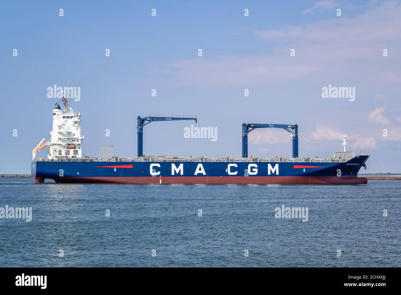 Container Ship CMA CGM MARSIGLIA. CMA CGM S.A. è un'azienda francese di trasporto e spedizione di contenitori. Foto Stock