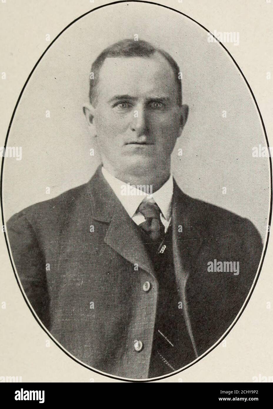 . Il comune di Biddulph : breve schizzo della storia comunale e della vita ufficiale, con alcuni dei più importanti eventi municipali dai giorni dei pionieri del 1830 al 1912 : con le leggi consolidate del comune . homas Coursey; Assessore, Wm. Hodgins; operai, John Coursey, Patrick Mooney e John Hodgins. L'importo delle imposte è stato £&gt;1 16s. 3d. 1844 – Clerk, colonnello Hodgins; Collector, W. H. Ryan; Assessore, Wm. Hodgins (Big Billy). Samuel Langford, Wm.Morgan e John Lewis sono stati nominati Poundkeepers. 1845 – Clerk, colonnello Hodgins; Collector, W. H. Ryan; Assessore, Wm. Hodgins. 1846-Nominina Foto Stock