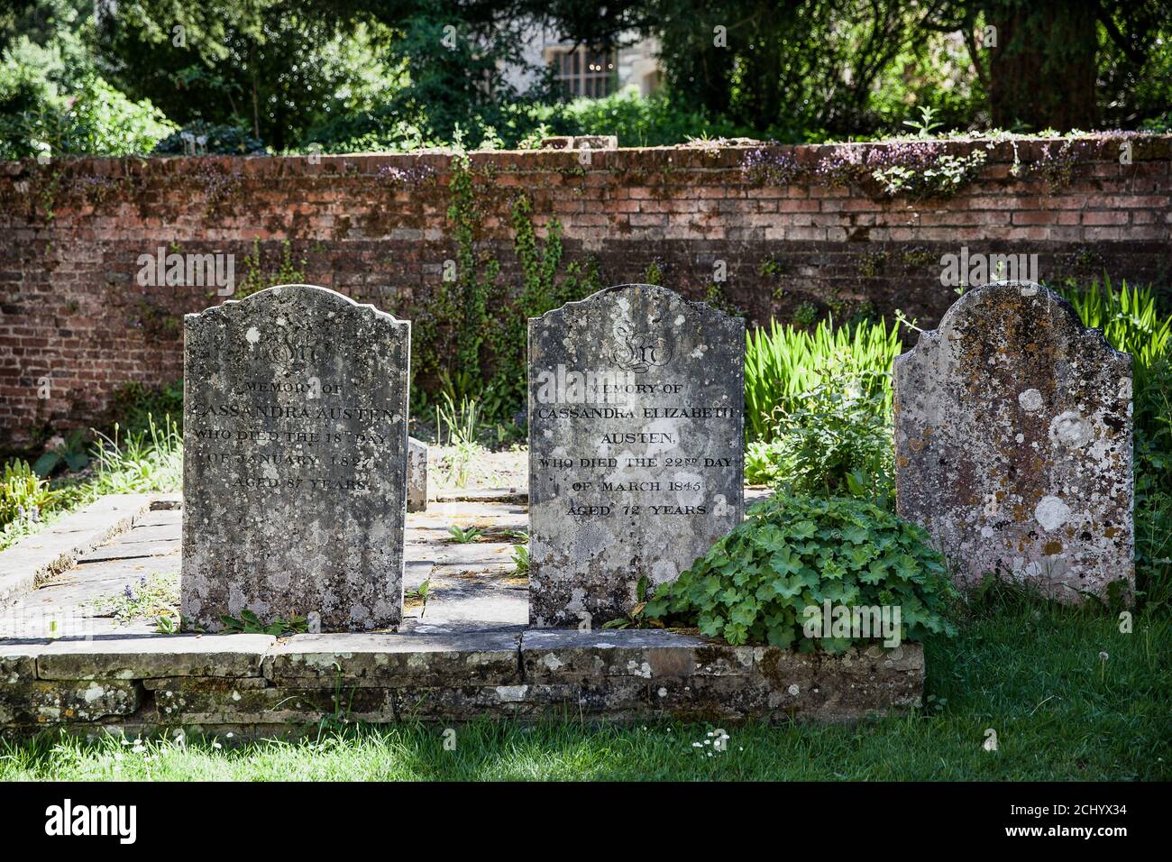 Tombe di Cassandra Austen e Cassandra Elizabeth Austen a Chawton, Inghilterra Foto Stock