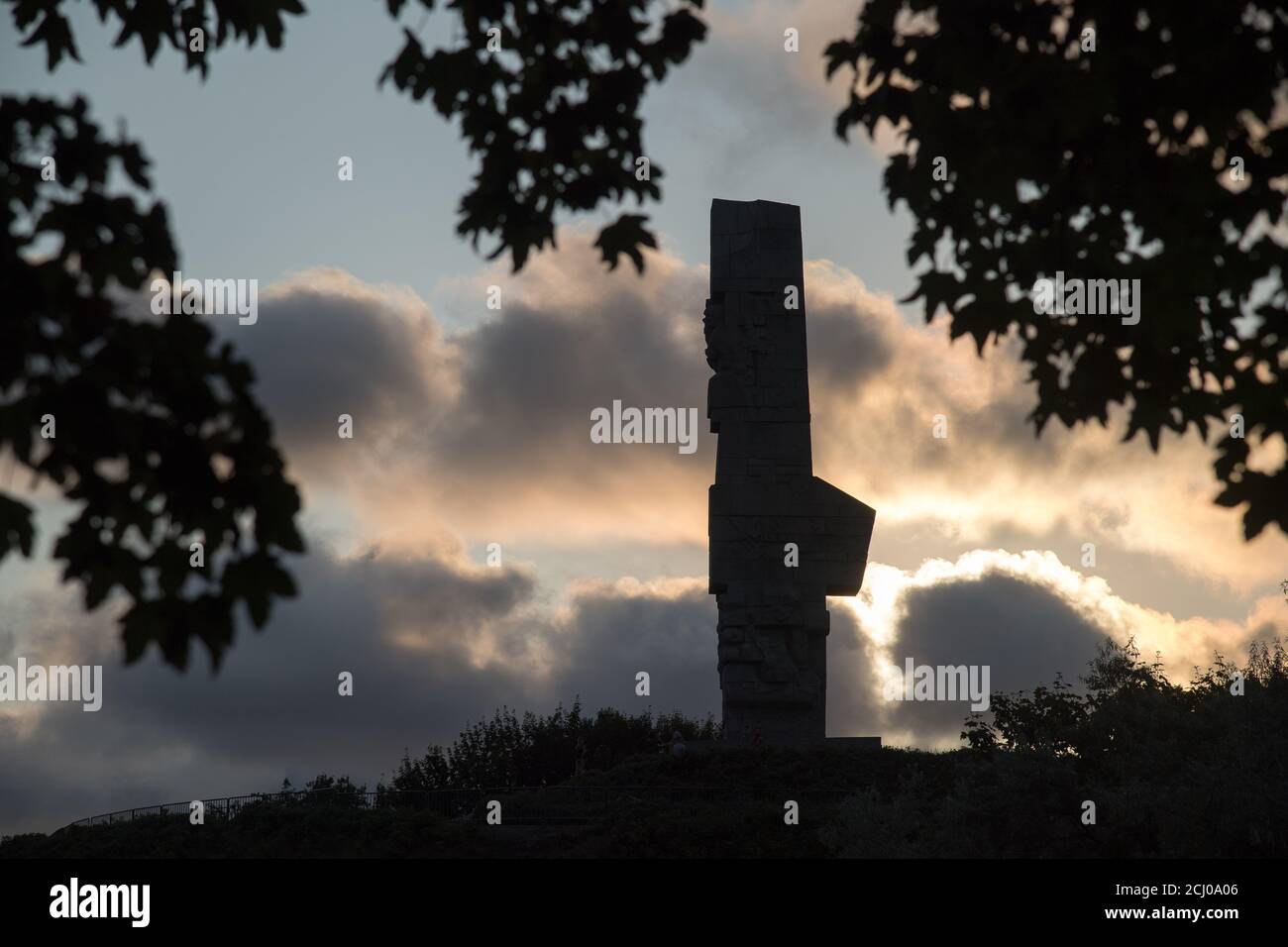 Pomnik Obroncow Wybrzeza (monumento della costa difensori) per memorizzare soldati polacchi che hanno difeso Wojskowa Skladnica Tranzytowa (Militare Polacco tra Foto Stock