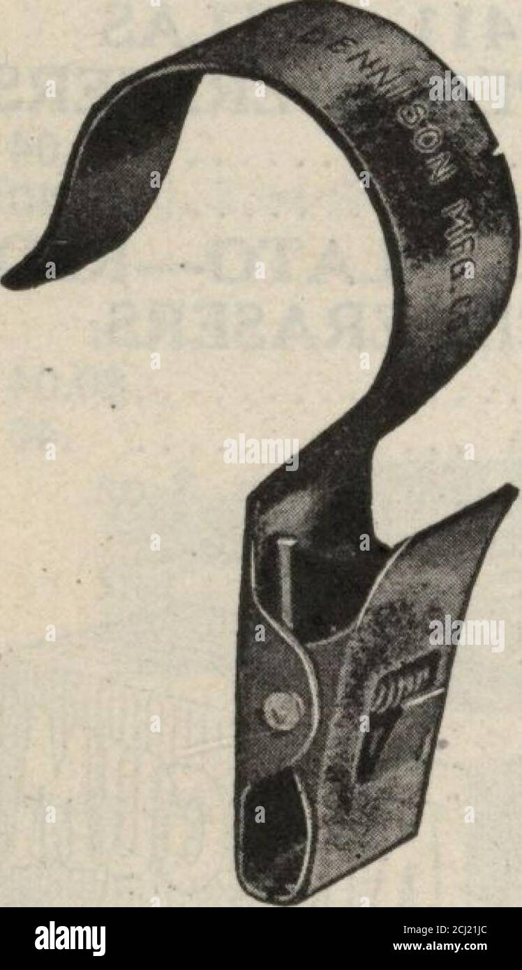 . Catalogo supplementare di forniture scolastiche generali, mobili scolastici, forniture industriali e manuali d'arte e altre specialità scolastiche, 1° maggio 1922 . PORTA-SCHEDE E GANCI PER DISPLAY. 1 N. 37. N. 12 - per lordi, peso iy2 lbs 1.60 N. 12 - per dozzina 15 N. 37 - per lordi, peso 3 ozs 1.50 N. 37 - per dozzina 15 N. 25 - per lordi .. : .90 N? 12 N. 25 - per dozzina 10 GRAFFETTE GEM - 100 IN SCATOLA; 1000 INCARTON. Per confezione da 100; peso, 3 ozs, 0.05 dollari per confezione da 1000; peso, 2 lbs, 40 POLLICI, ACCIAIO TEMPRATO, SCATOLA da 100 POLLICI. Foto Stock