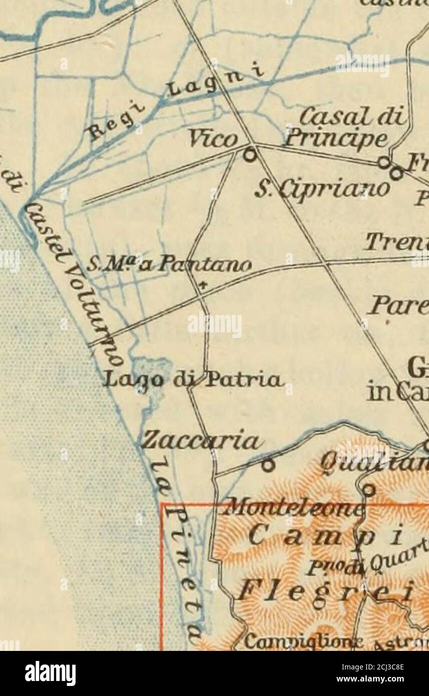 . Sud Italia e Sicilia, con escursioni a Malta, Sardegna, Tunisi e Corfù : manuale per i viaggiatori . S. Miruv i laFoss&lt;v Castel Vdlturnx) VOX-tw-^ ■^ %.. »^ &gt; ^ SuWWWalo iitWormis •^ /i o -SOZ ^jf Q T „ SJaarco^rciainisi sJaii .Giiili%io infempama ^CampigiXionjb ^trmj ^ ^ L.del-Pataro! ISCHIA 96 ^ i C amp i •oMarjan.QX ib g^/rr)j ?M FTO /: FW/T Sfltfatcirr&,  .j,C: Torregaveta &lt;/^^»,PozzuoL ,.&lt; * 0^CLI:Nisida ■:LaccoFoio/^V:;. - iJiiiPvocida , NAPOLl ^^^ ^^ strato YoV^^ Posilipo j^Uoe^ x^vxisi S-Fajurazi o P..7n -^ o D ^ iSNJTOJlNJIJ ©ij maPOJLIj l: 500. Foto Stock