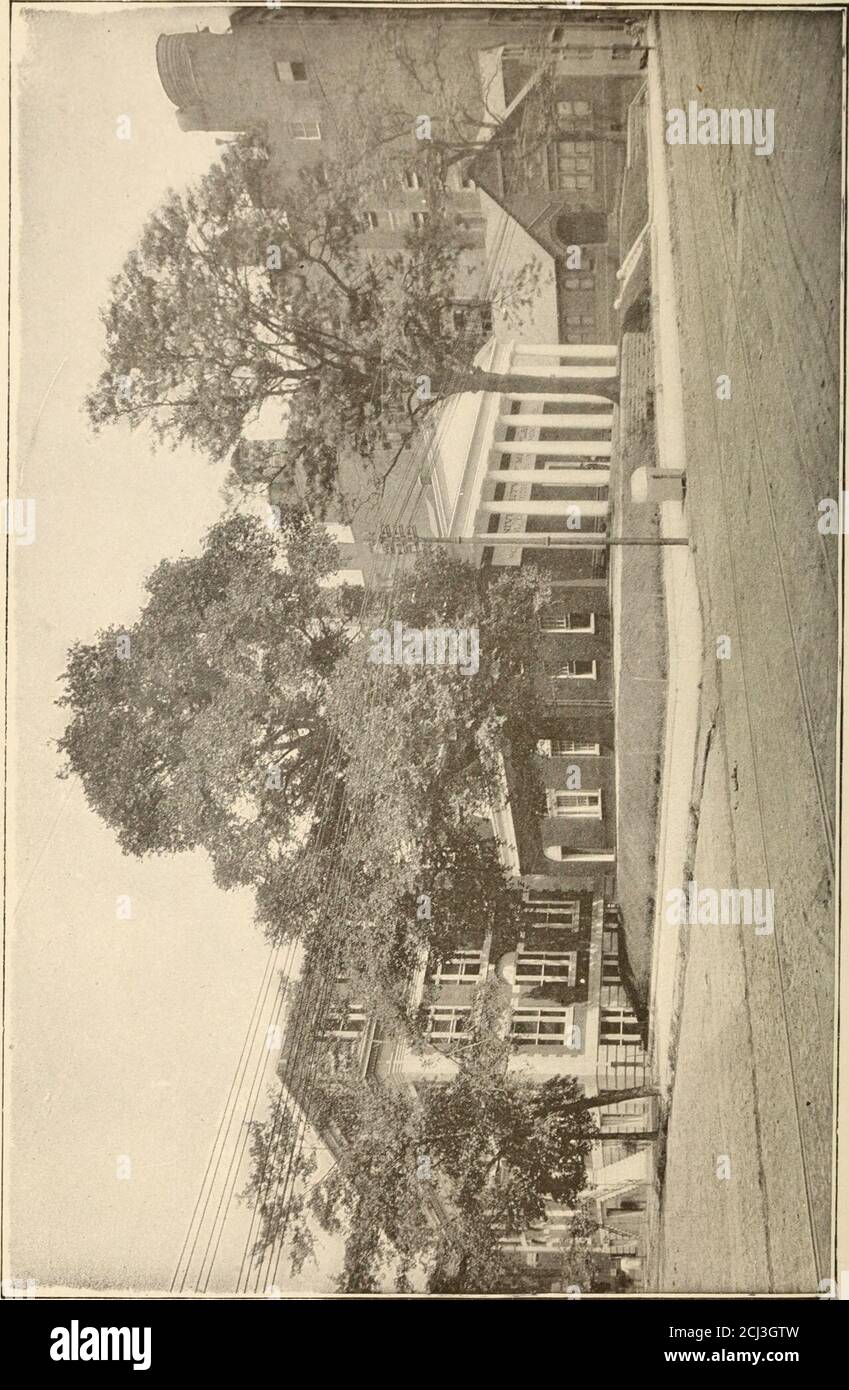 . Catalogo della Scuola di Medicina 1911-1924 . ANNUAL ANNOUNCEMENTSESSION 1920-1921 PUBBLICATO SEI VOLTE L'ANNO FEBBRAIO, APRILE, GIUGNO, LUGLIO, OTTOBRE E DICEMBRE LOMBARD E GREENE STREETS BALTIMORA, MD. Inserito come seconda classe Matter 16 giugno 1916, presso l'ufficio postale di Baltimora, Marylandunder la legge del 24,1912 agosto. n i^m ■ ■ &k**J!fe kir^M^ . CTjjjf k ^S;W^i t i /f™&r   K ^ f ij||RT W. Si■■« . , L BOLLETTINO DELL'Università del Maryland Schoolof Medicina E Collegio dei medici e chirurghi Successore al Bollettino ospedaliero, dell'Università del Maryland, Baltimore Medical College News, e Th Foto Stock