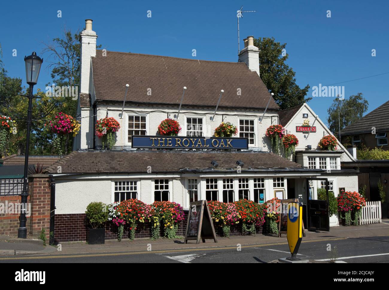 il royal oak pub, isleworth, londra, inghilterra, gestito dalla fabbrica di birra fullers Foto Stock