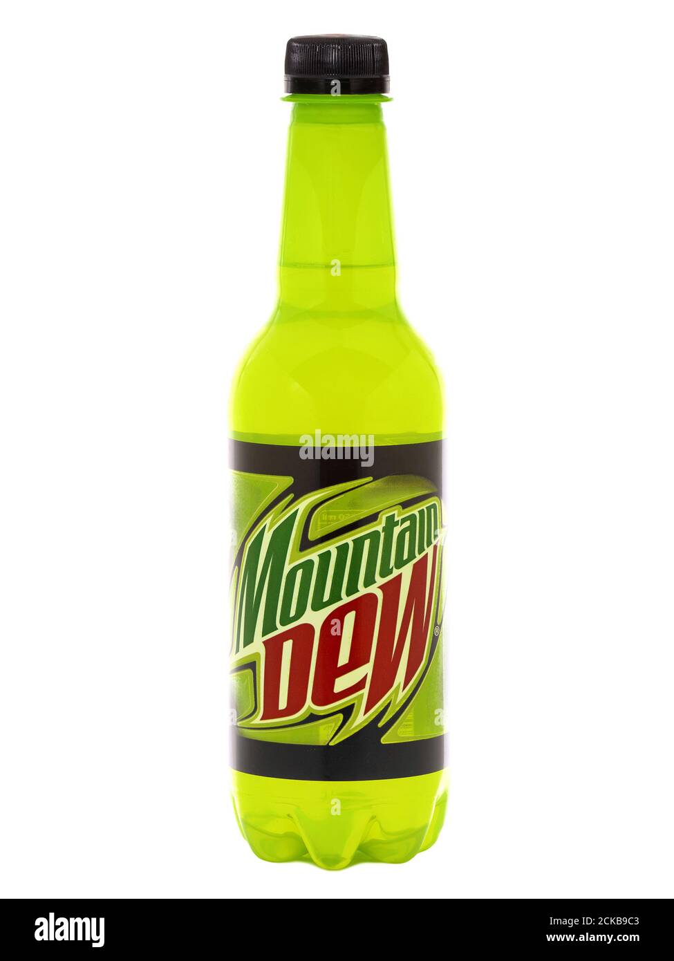 BUCAREST, ROMANIA - 7 DICEMBRE 2014. Bottiglia di bevanda di Mountain Dew isolata su bianco Foto Stock