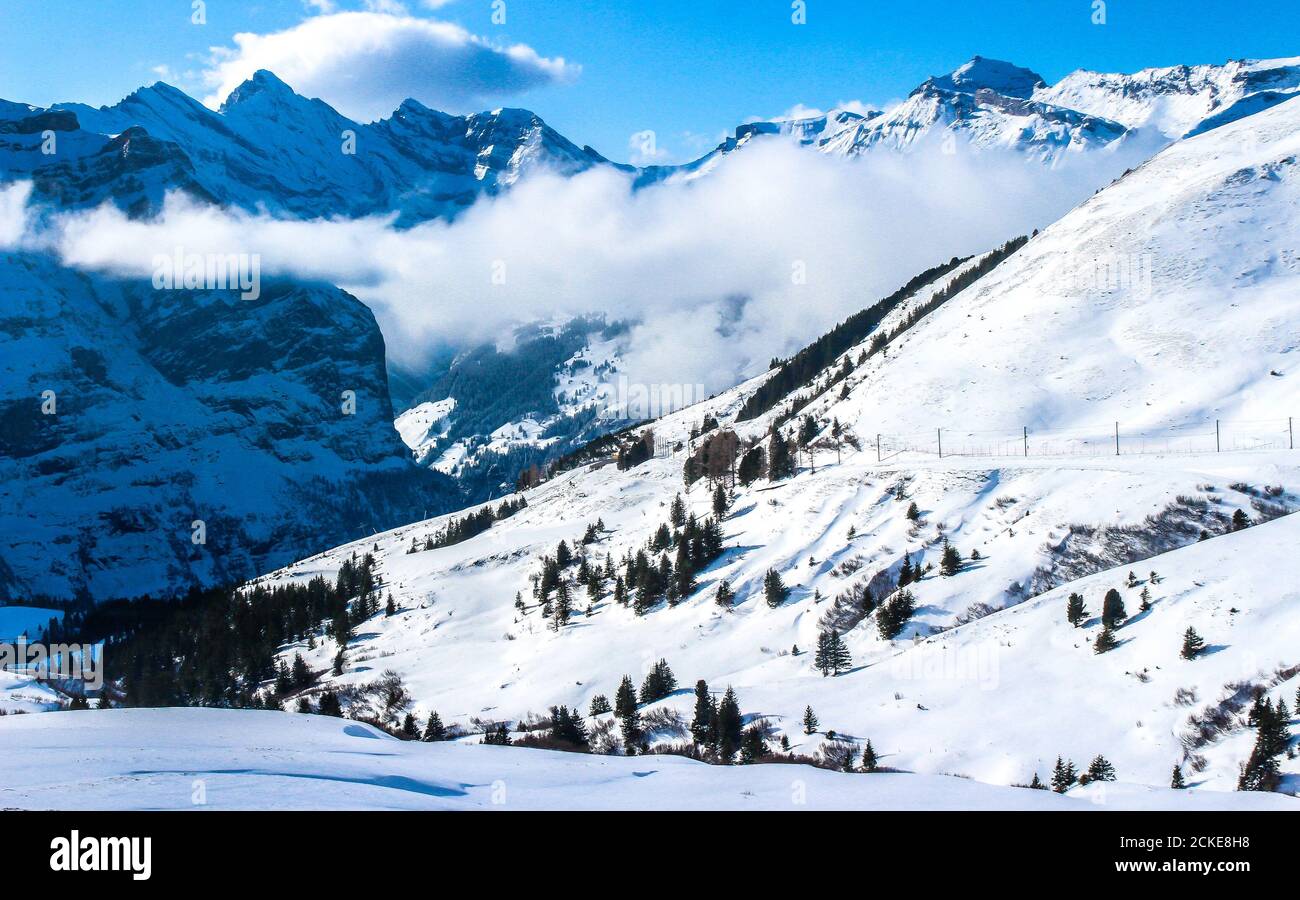 La regione alpina della Svizzera, convenzionalmente denominata Alpi svizzere. Foto Stock