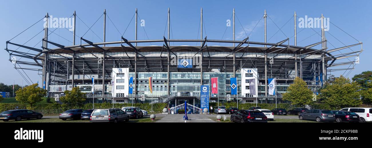 Amburgo, Germania. 16 Set 2020. HSV-Volksparkstadion nel quartiere Stellingen di Amburgo. La città di Amburgo ha pubblicato una dichiarazione di intenti per l'acquisto della proprietà dello stadio HSV. Con l'approvazione dei cittadini, il denaro per questo è destinato a fluire quest'anno. (A dpa 'Amburgo vuole acquistare la proprietà dello stadio HSV per 23.5 milioni di euro') credito: Markus Scholz/dpa/Alamy Live News Foto Stock
