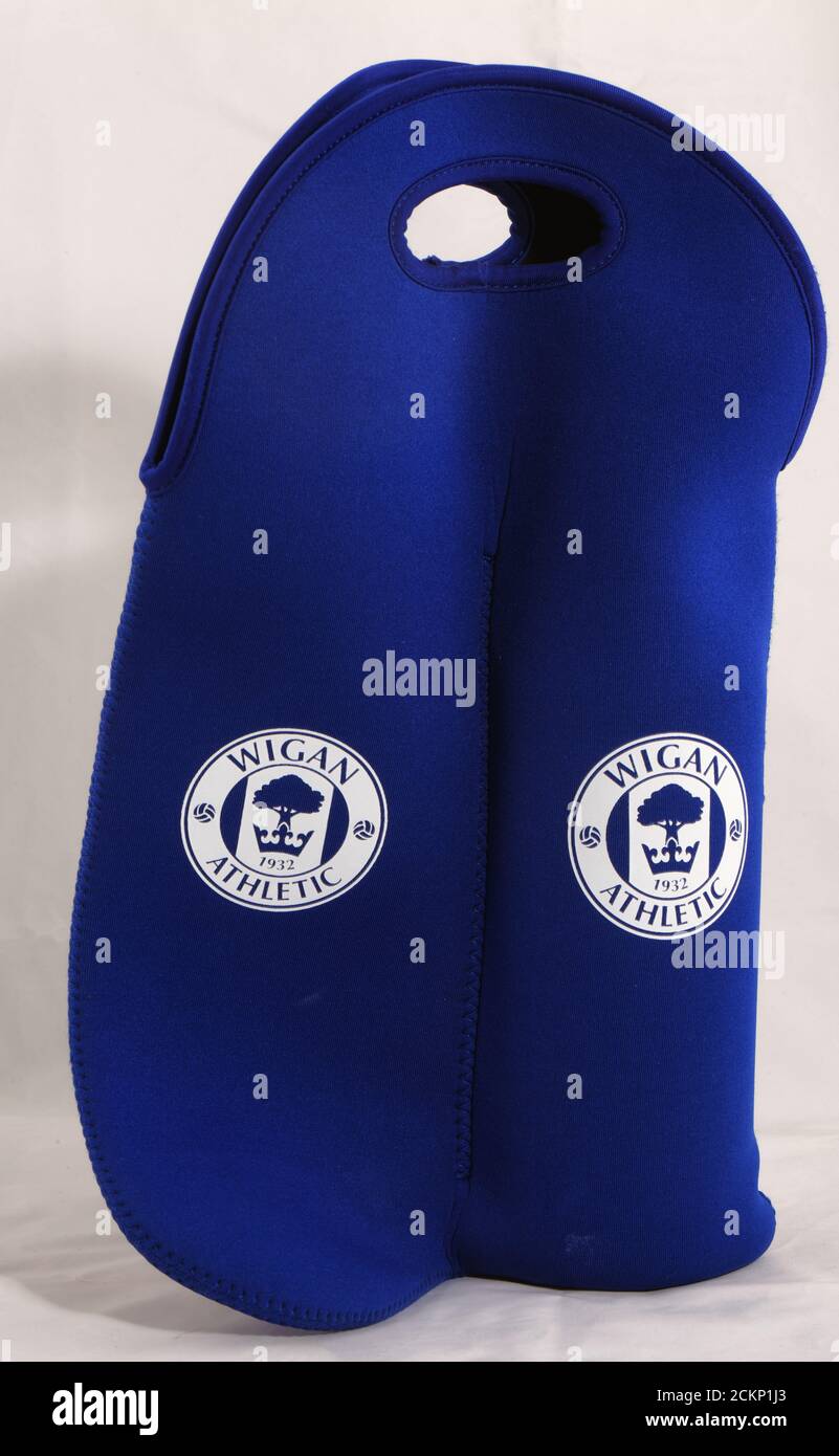 Portaerei Wigan Athletic, squadra di calcio inglese, veri sopravvissuti. Foto Stock