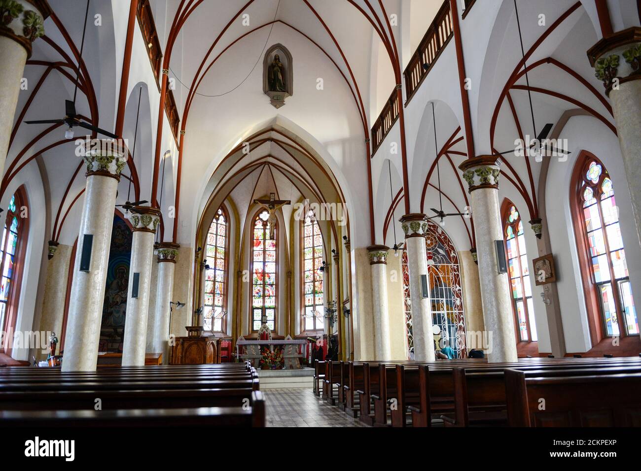 TOGO, Lome, cuore cattolico Cattedrale di Jesu dal tempo coloniale tedesco, costruito nel 1902 dai Missionari Steyler / katholische Herz Jesu Kathedrale, gebaut 1901-02 waehrend der deutschen Kolonialzeit von den Steyler Missionaren Foto Stock