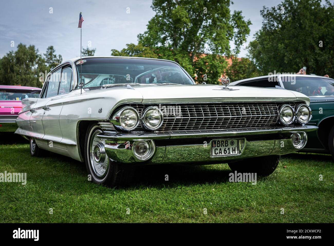 L'auto di lusso personale di dimensioni standard Cadillac Sedan de Ville (seconda generazione), 1961. La mostra di 'US Car Classics'. Foto Stock
