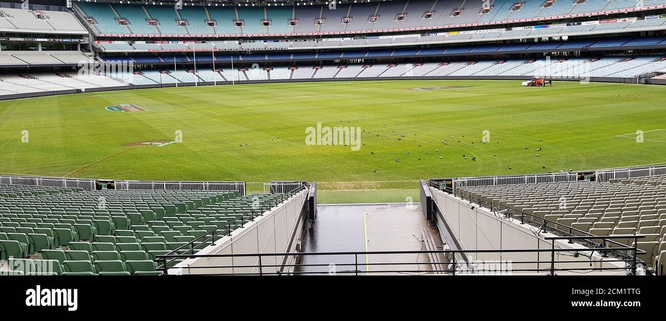 Il MCG (Melbourne Cricket Ground) con stand vuoti senza eventi su, Melbourne, Victoria, Australia Foto Stock