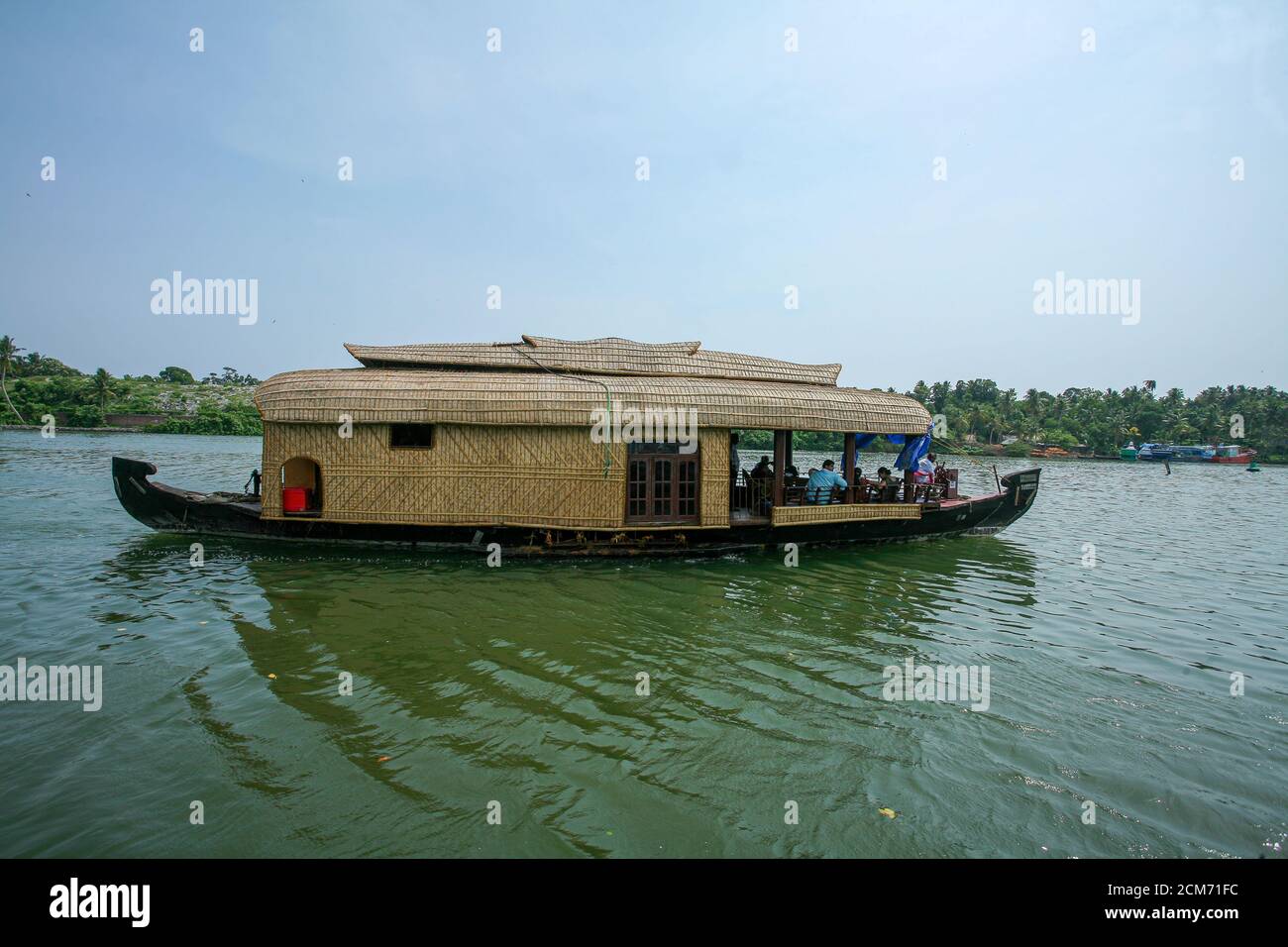 Le regioni backwater del Kerala sono una delle destinazioni turistiche più popolari nel mondo. crociere di houseboat sono una volta in un'esperienza di vita Foto Stock
